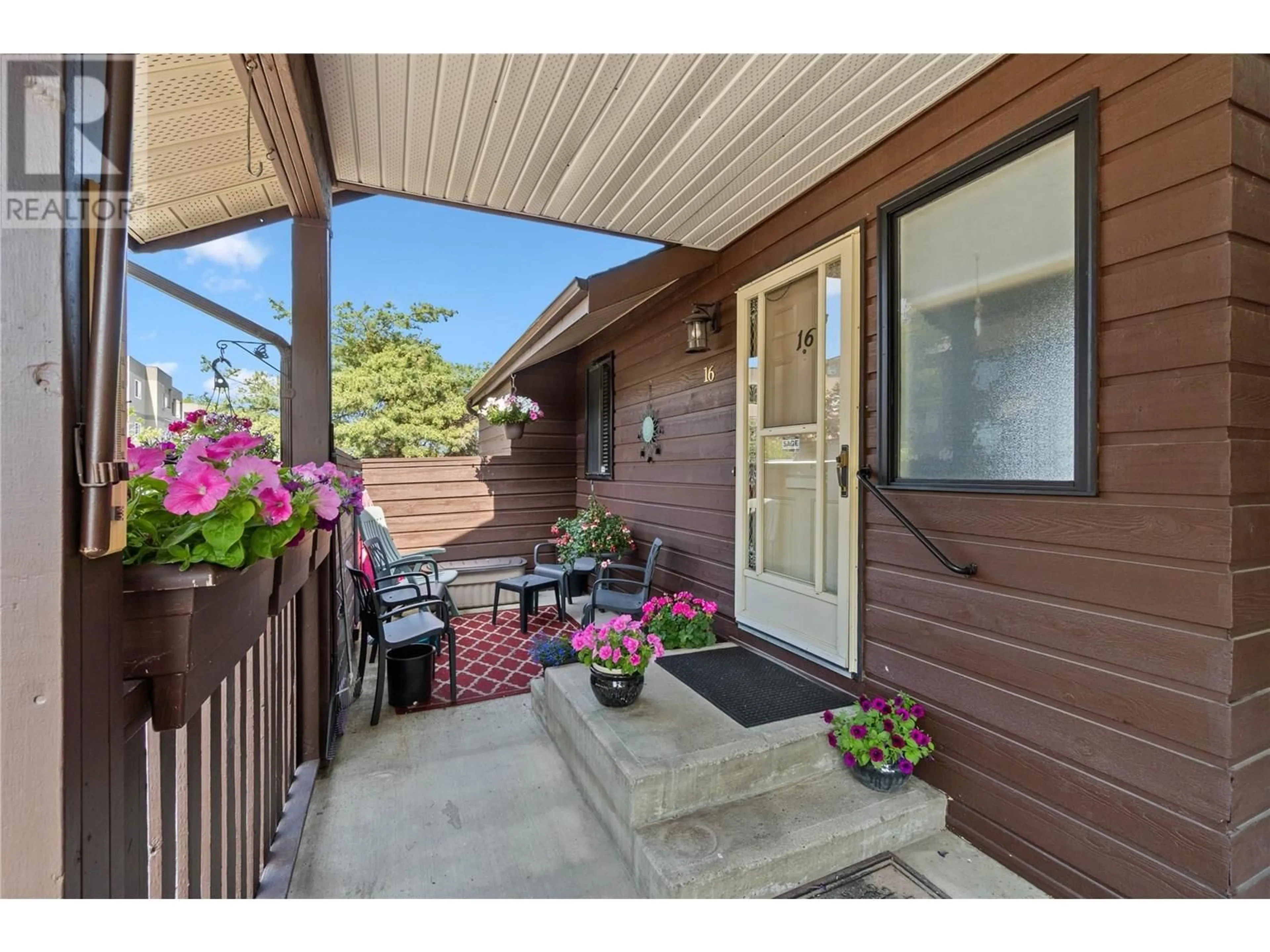 Patio, street for 16 - 1155 HUGH ALLAN DRIVE, Kamloops British Columbia V1S1B4