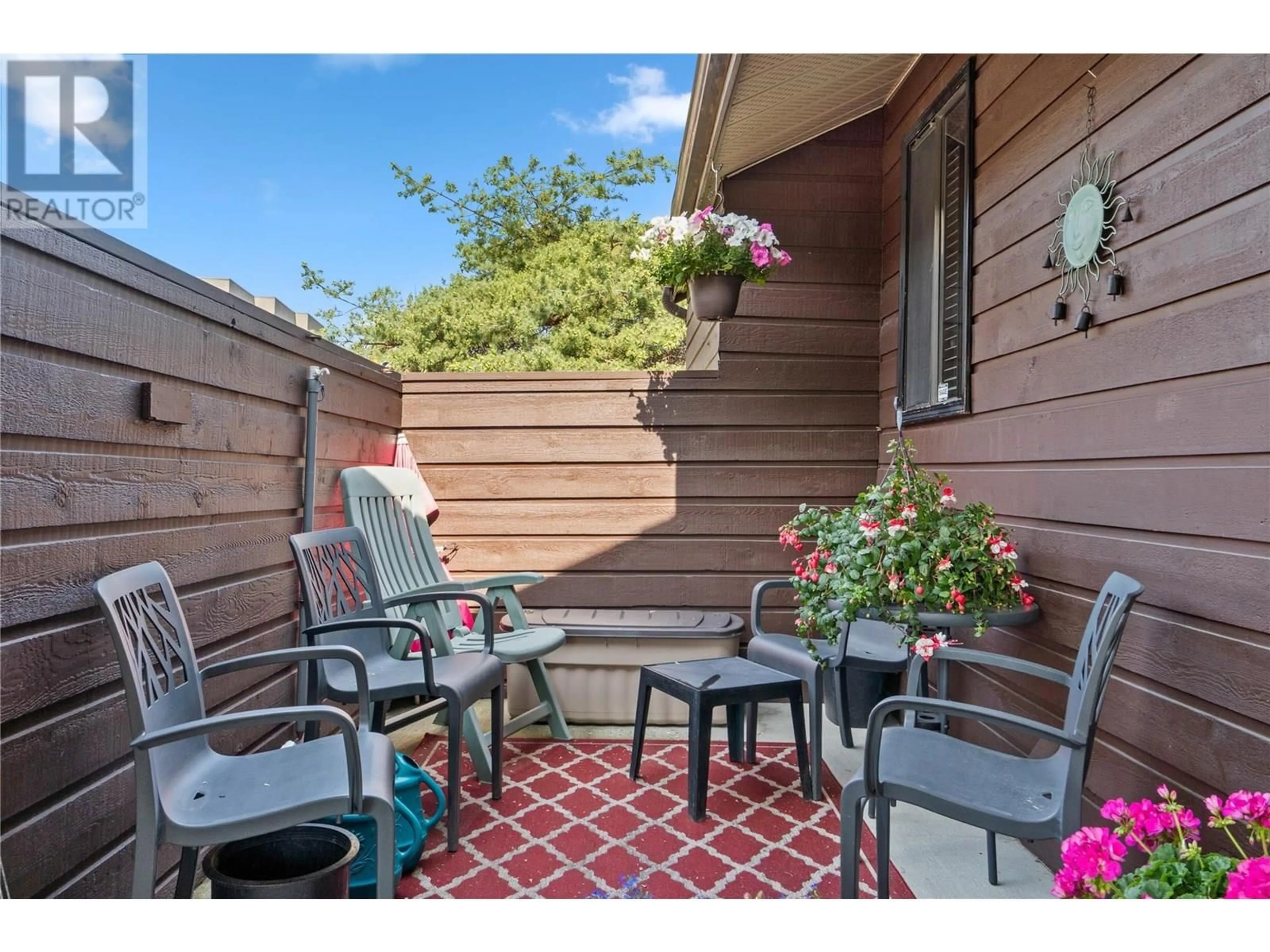 Patio, street for 16 - 1155 HUGH ALLAN DRIVE, Kamloops British Columbia V1S1B4