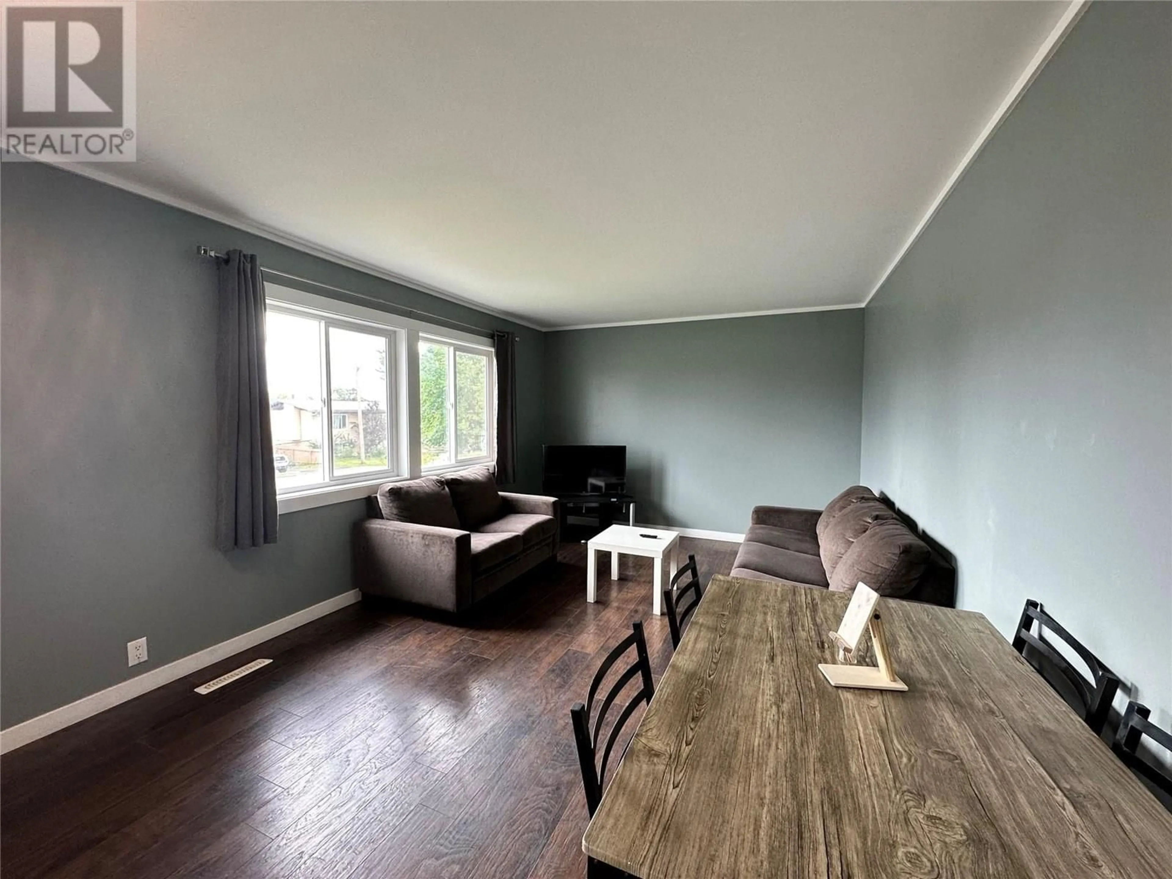 A pic of a room for 1112 96A AVENUE, Dawson Creek British Columbia V1G1M8
