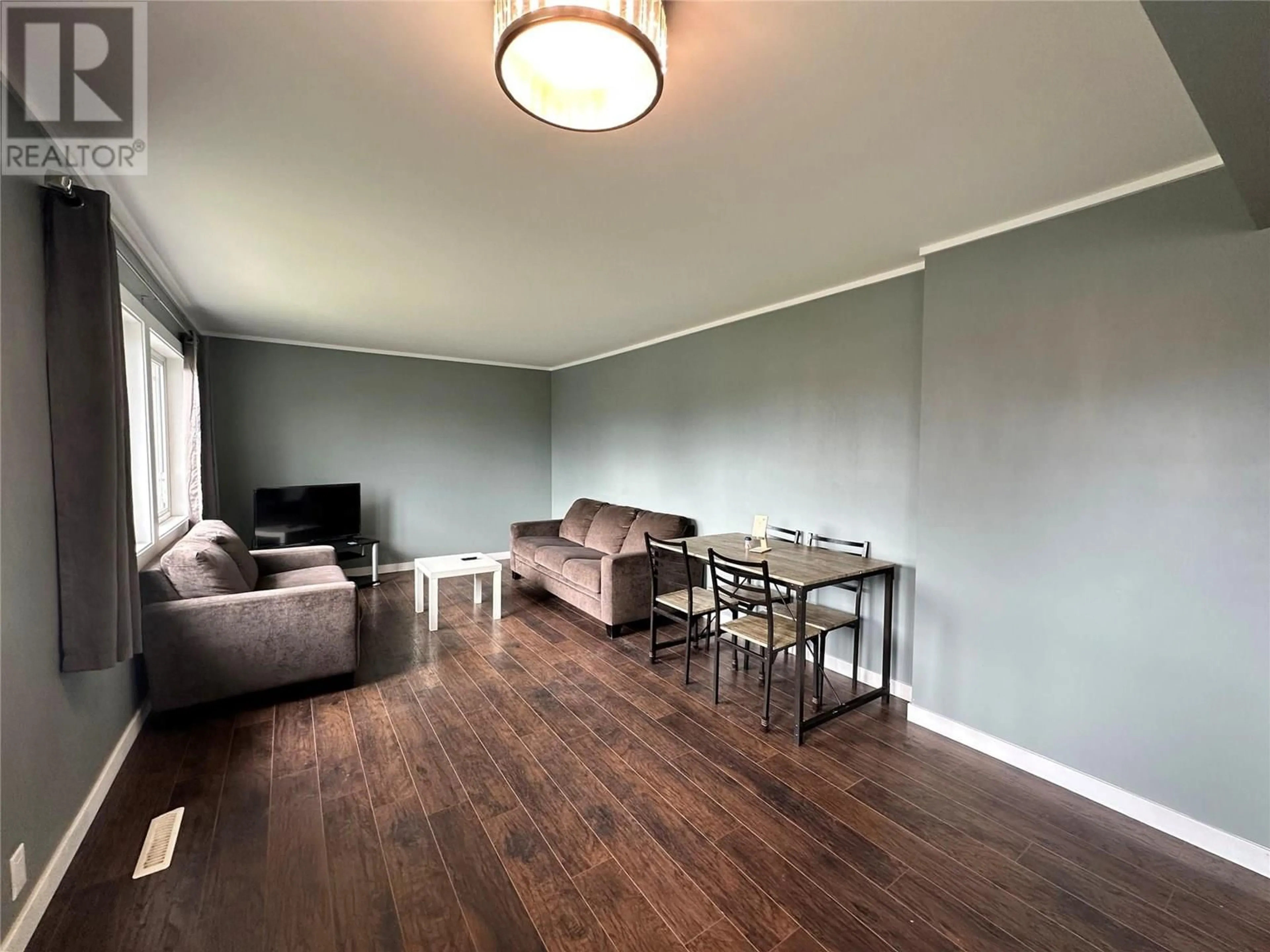 A pic of a room for 1112 96A AVENUE, Dawson Creek British Columbia V1G1M8