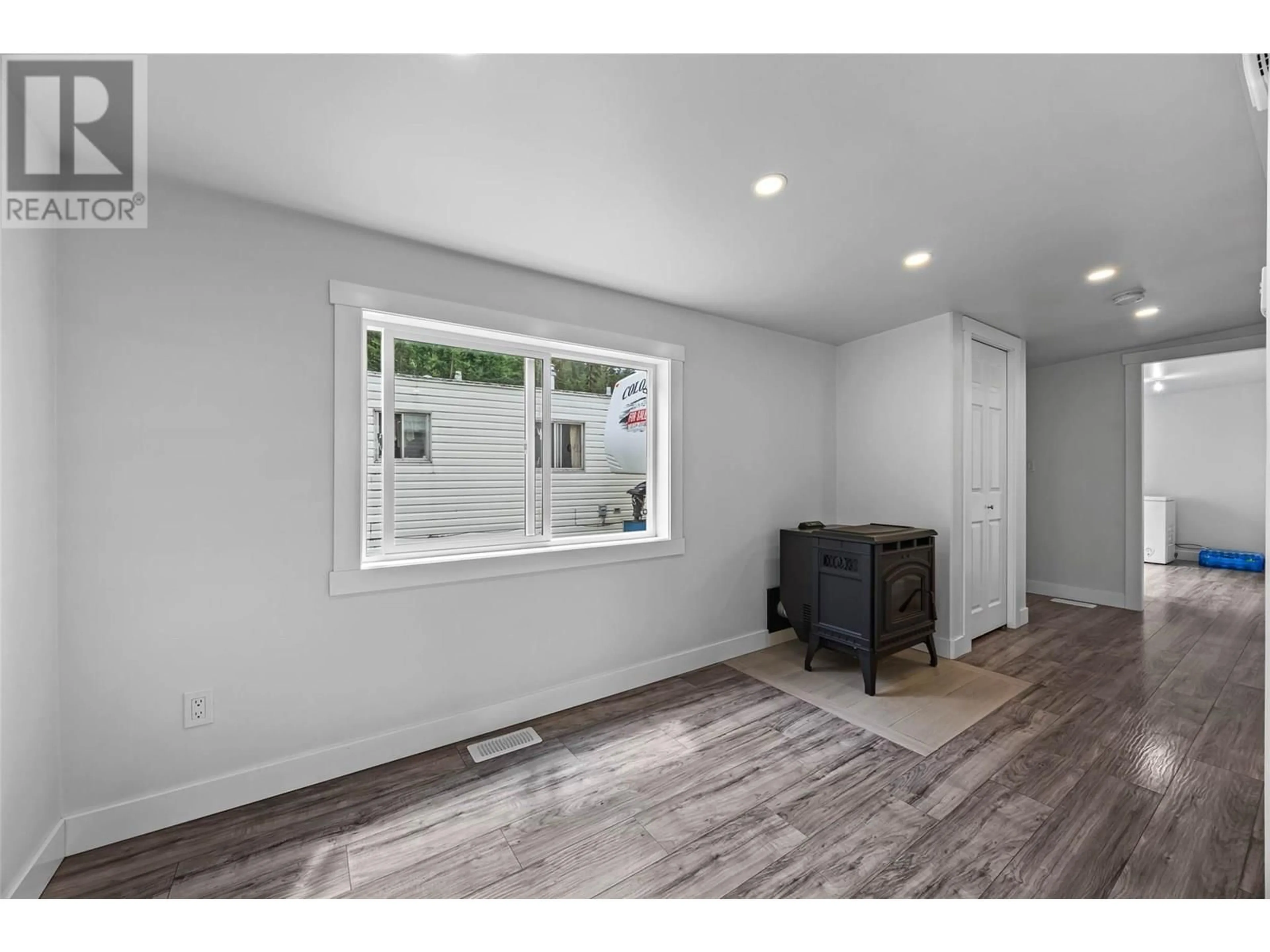 A pic of a room for 32 - 1214 OKANAGAN AVENUE, Chase British Columbia V0E1M0