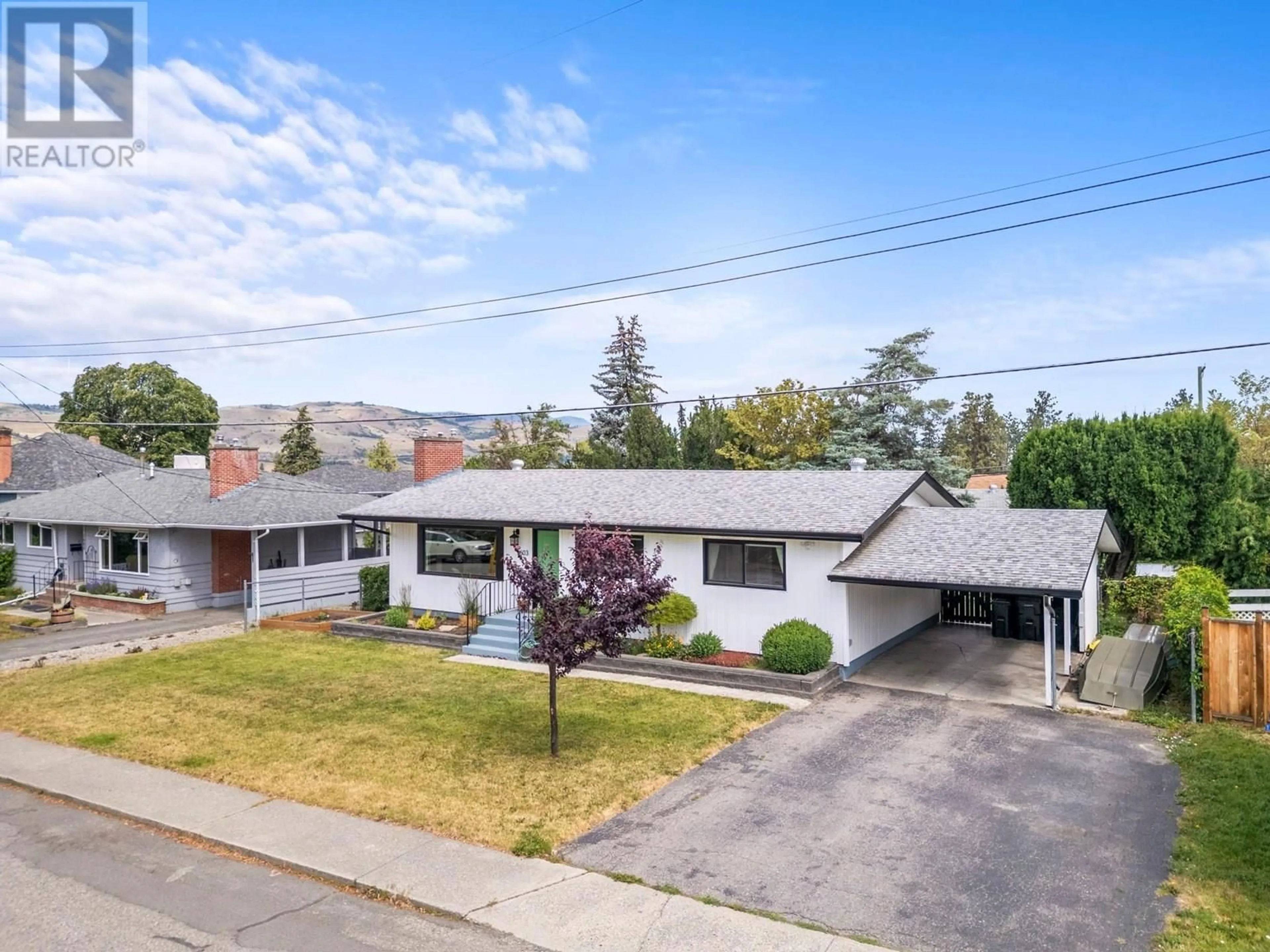 A pic from outside/outdoor area/front of a property/back of a property/a pic from drone, street for 1603 38 AVENUE, Vernon British Columbia V1T2Z3
