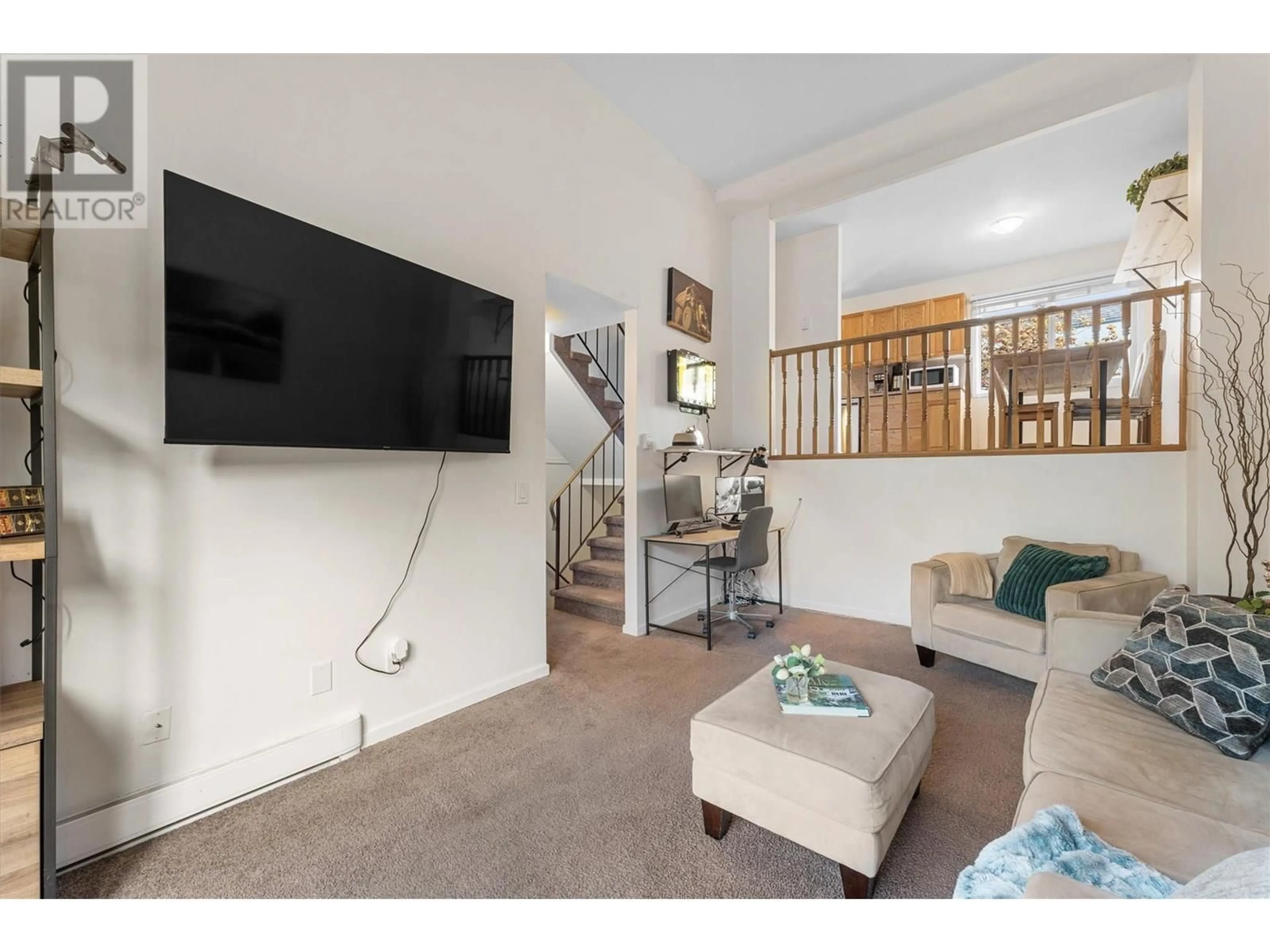 Living room with furniture, unknown for 22 - 1985 BURTCH ROAD, Kelowna British Columbia V1Y4B4
