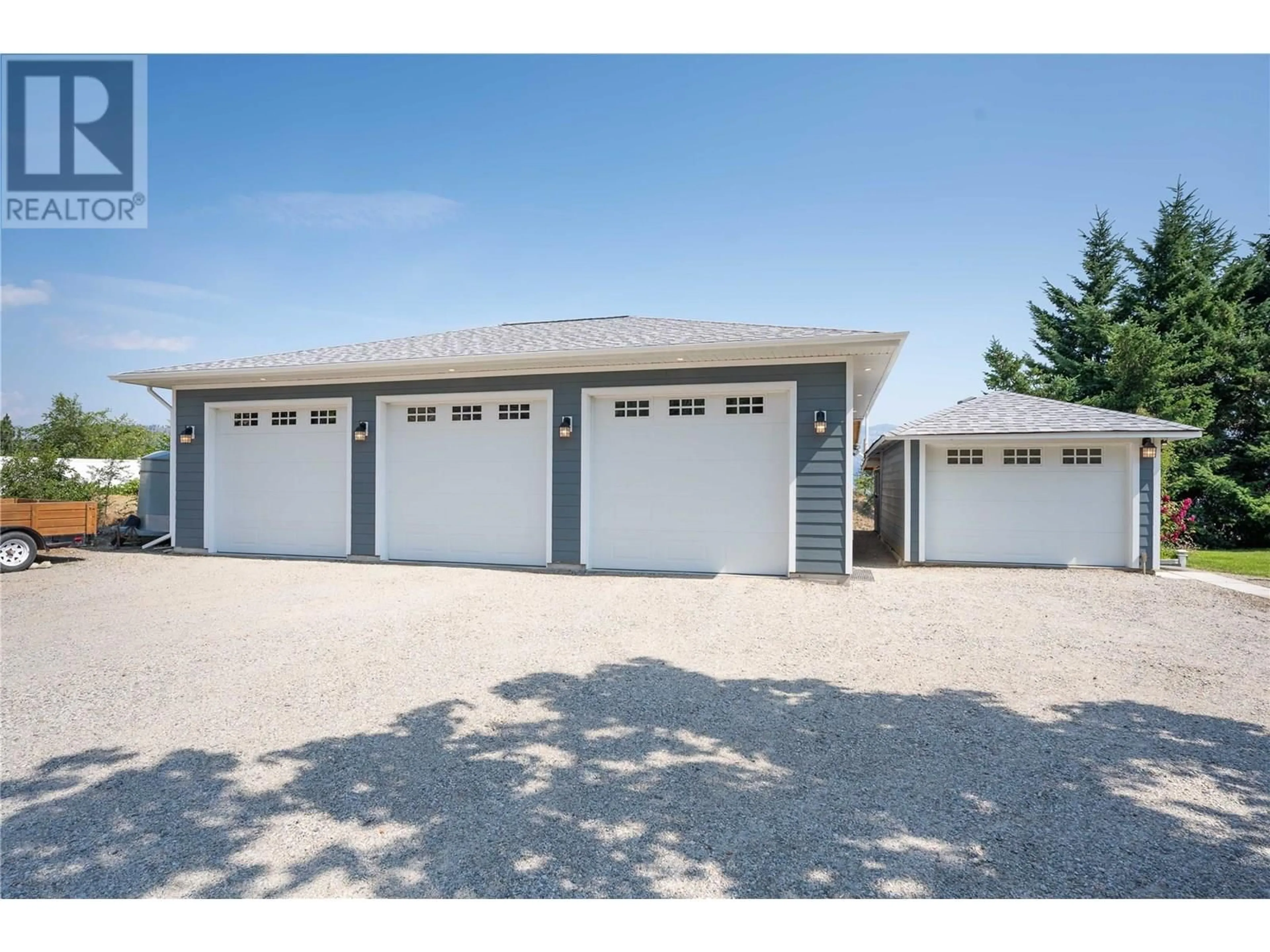 Indoor garage for 6908 HESPELER ROAD, Summerland British Columbia V0H1Z4