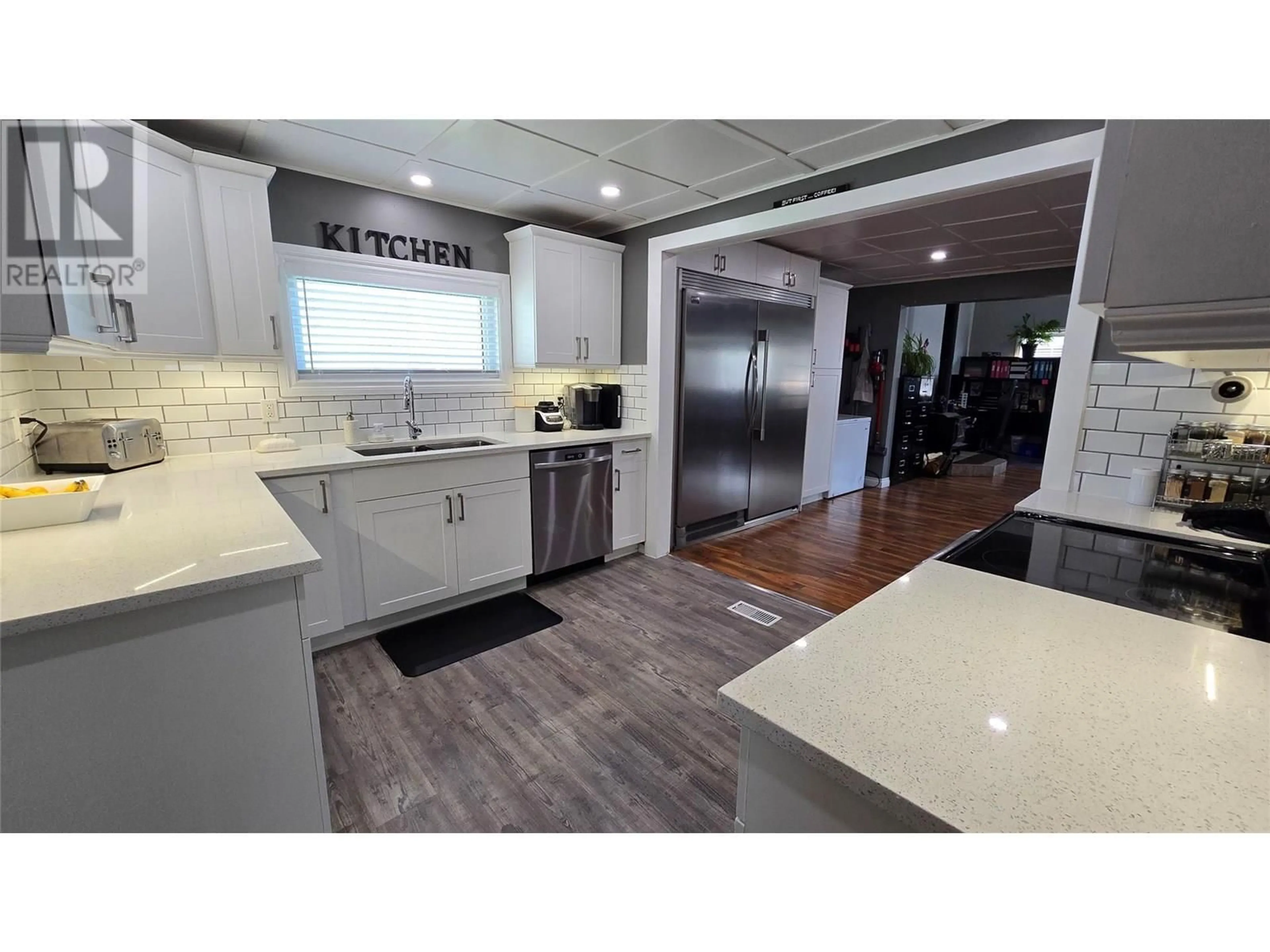 Open concept kitchen, ceramic/tile floor for 9720 9 STREET, Dawson Creek British Columbia V1G3S6