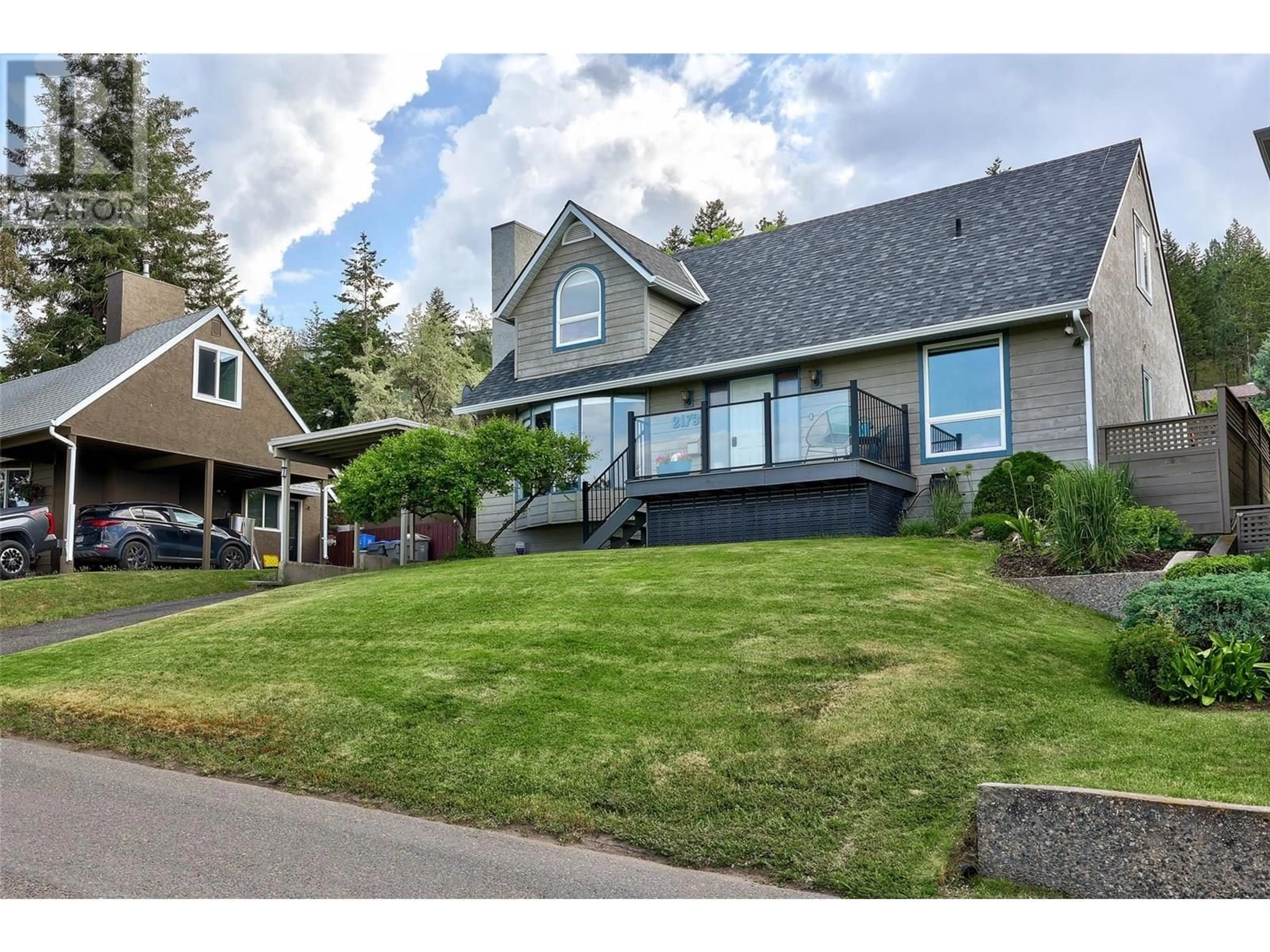 Home with vinyl exterior material, unknown for 2173 SIFTON LANE, Kamloops British Columbia V1S1A4