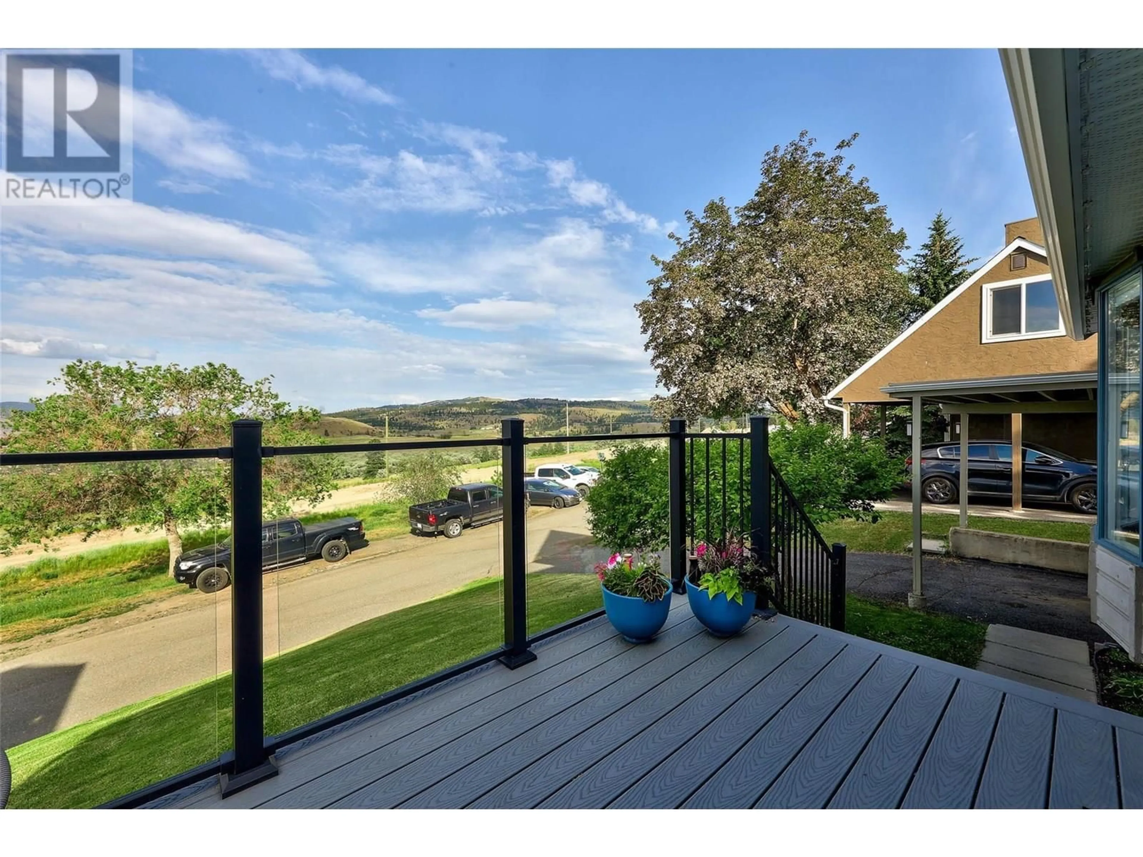 Patio, water/lake/river/ocean view for 2173 SIFTON LANE, Kamloops British Columbia V1S1A4