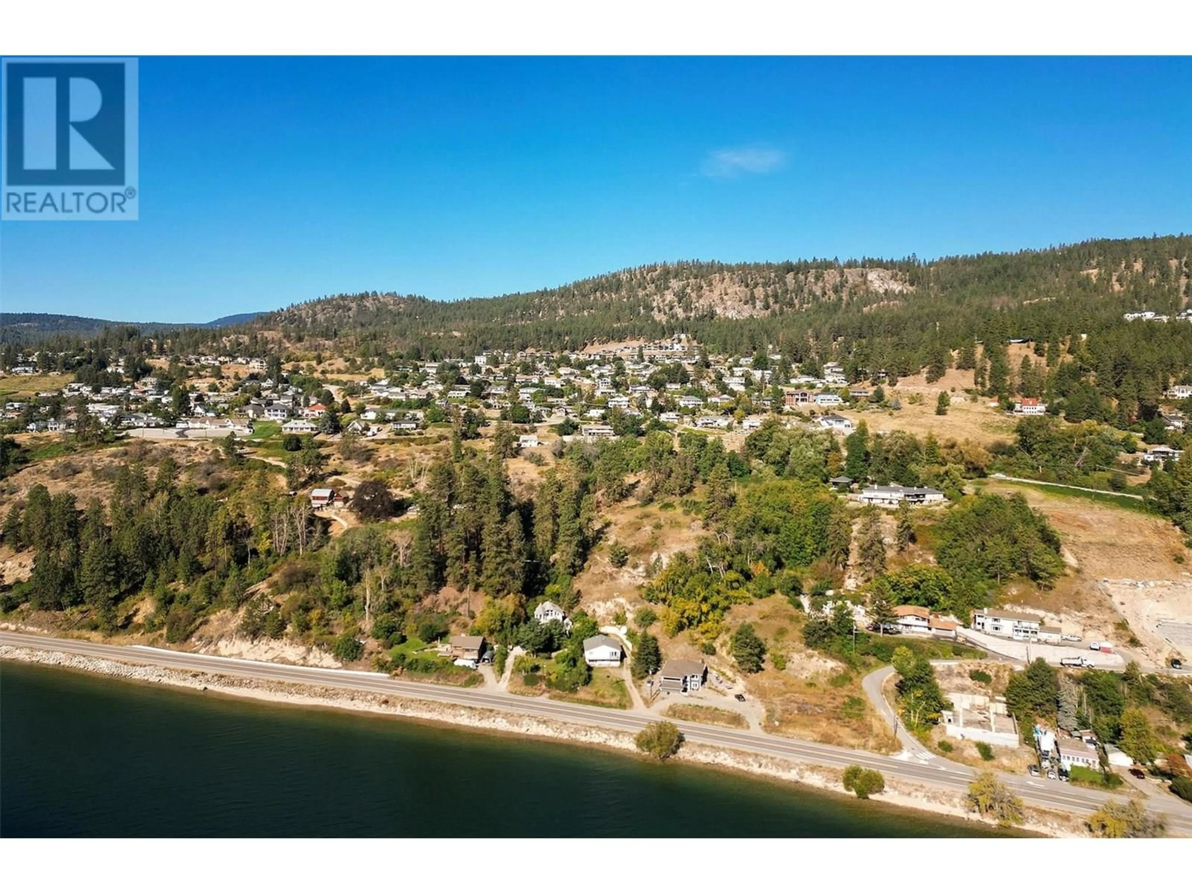 A pic from outside/outdoor area/front of a property/back of a property/a pic from drone, water/lake/river/ocean view for 4649 PRINCETON AVENUE, Peachland British Columbia V0H1X7