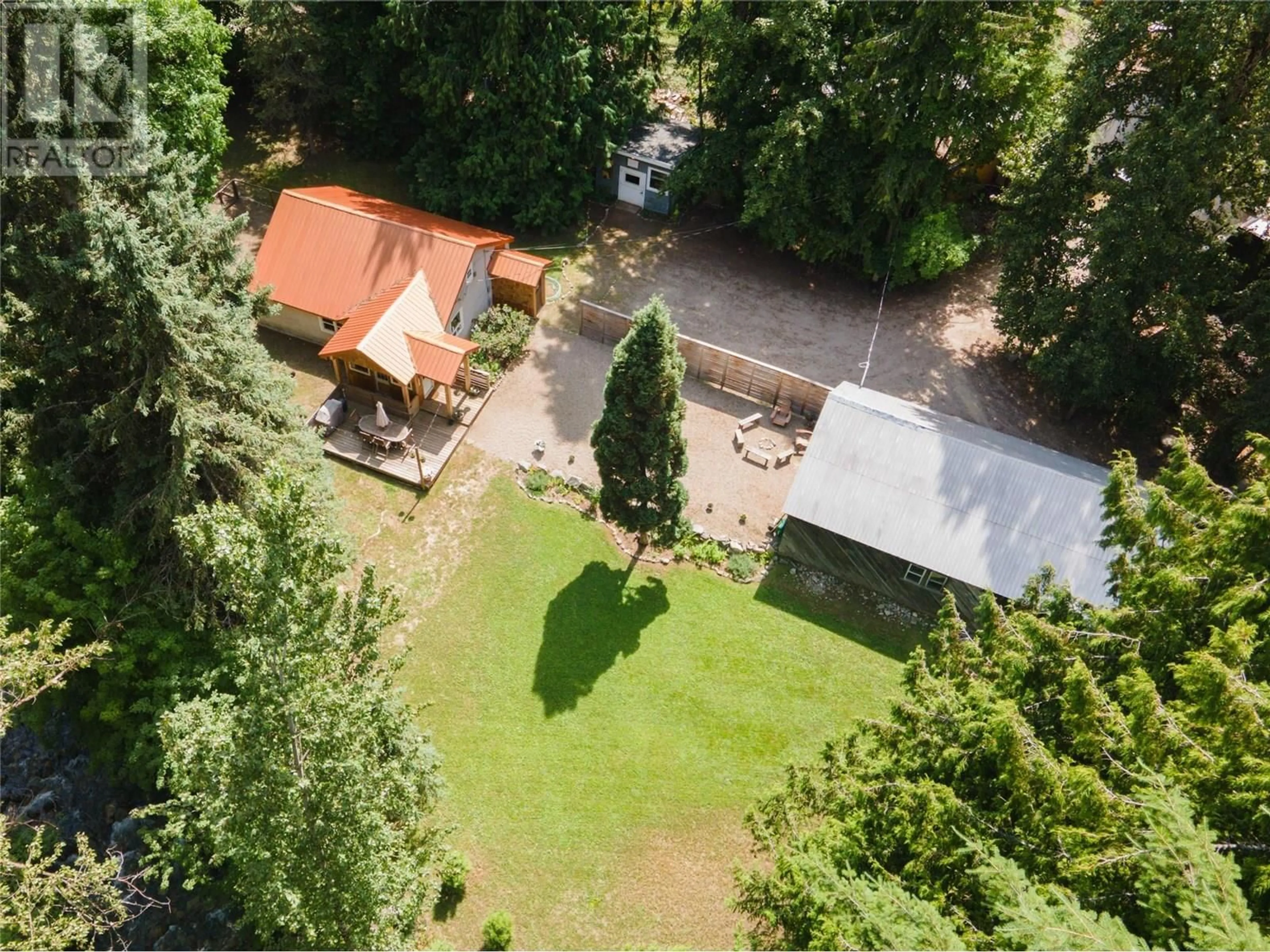 A pic from outside/outdoor area/front of a property/back of a property/a pic from drone, forest/trees view for 2101 PERRIER ROAD, Nelson British Columbia V1L6Y9