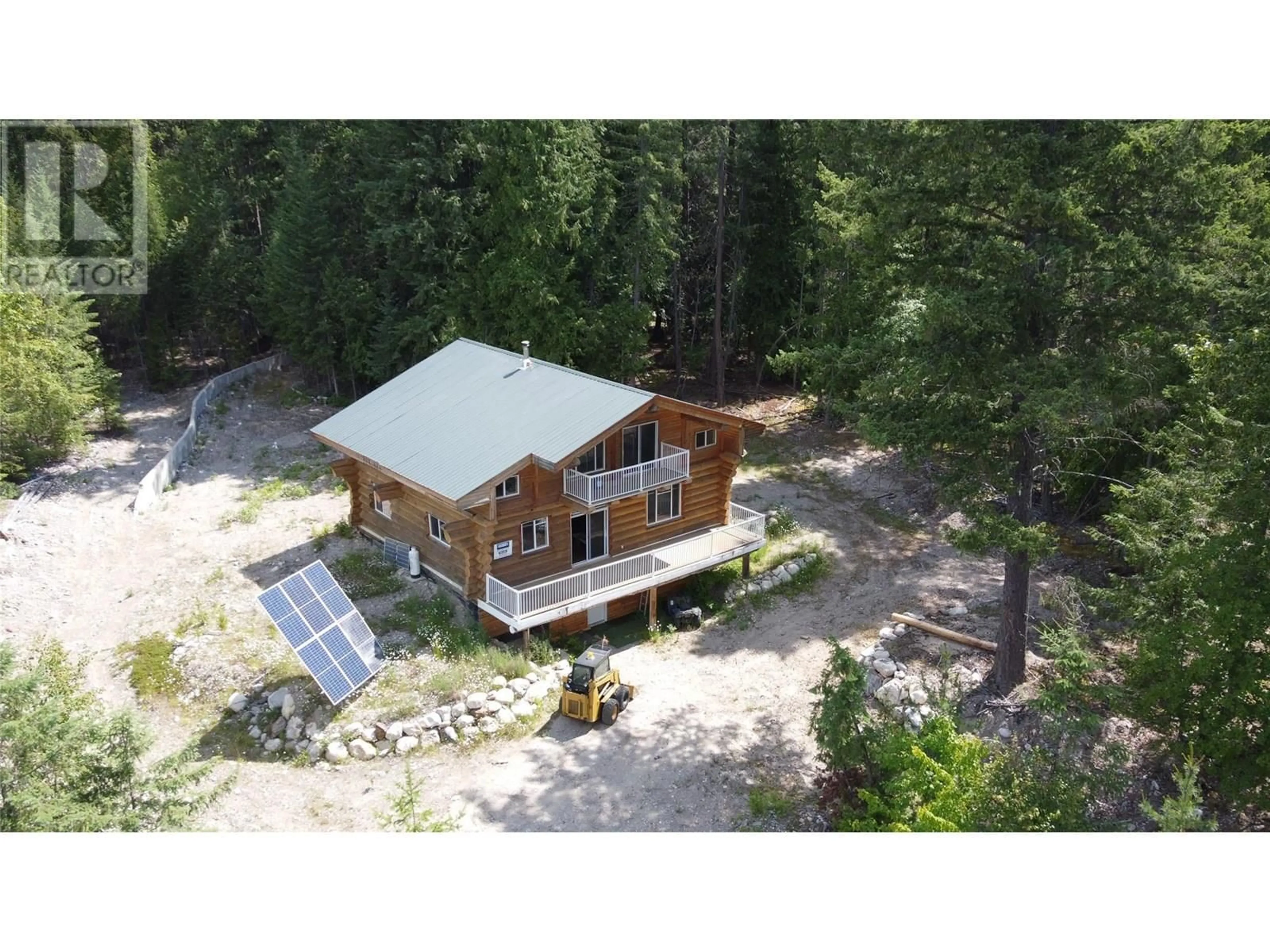 A pic from outside/outdoor area/front of a property/back of a property/a pic from drone, unknown for 7733 CAMPBELL CREEK ROAD, Kaslo British Columbia V0G1M0