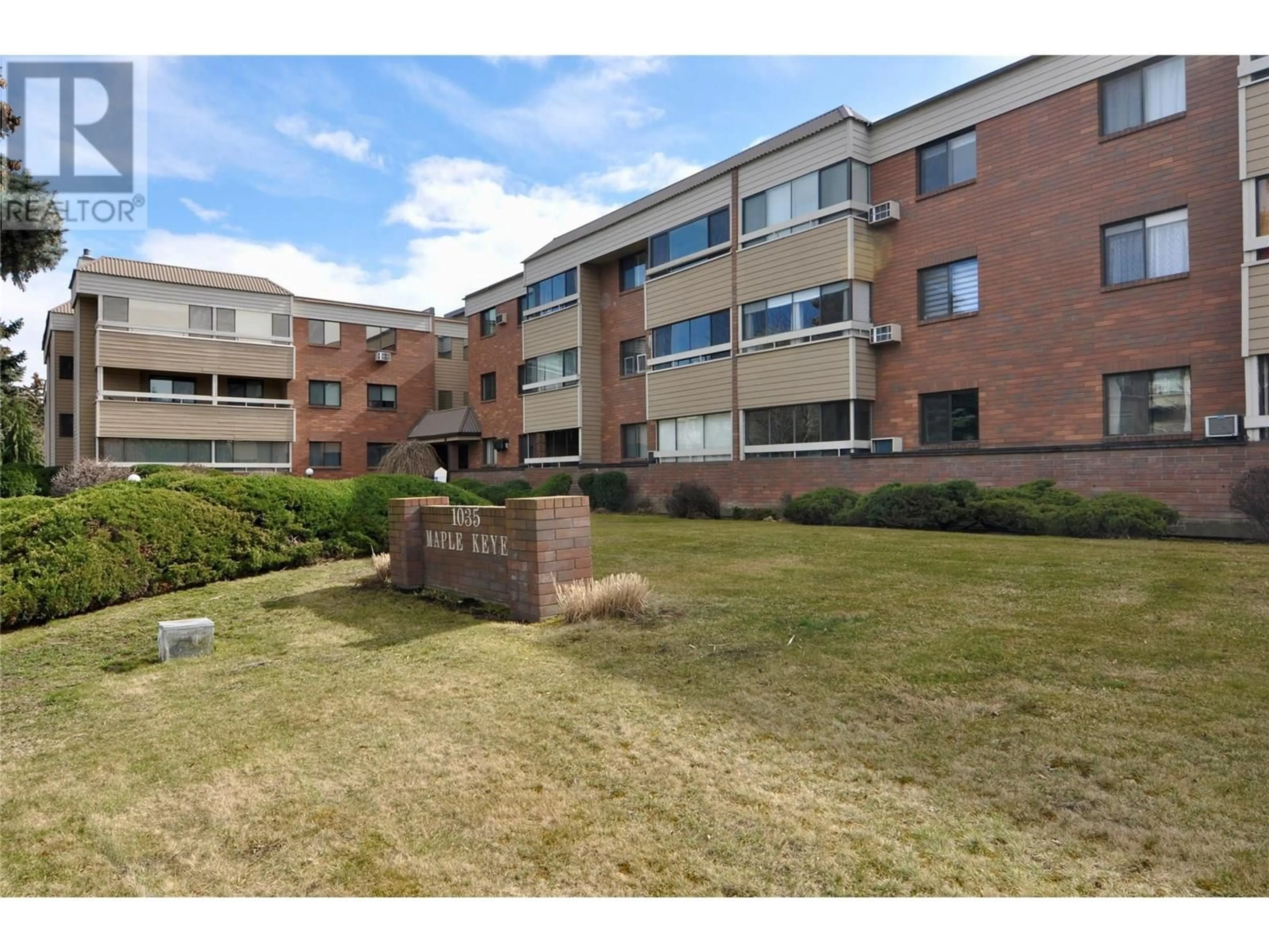 Unknown for 305 - 1035 BERNARD AVENUE EAST, Kelowna British Columbia V1Y6P7