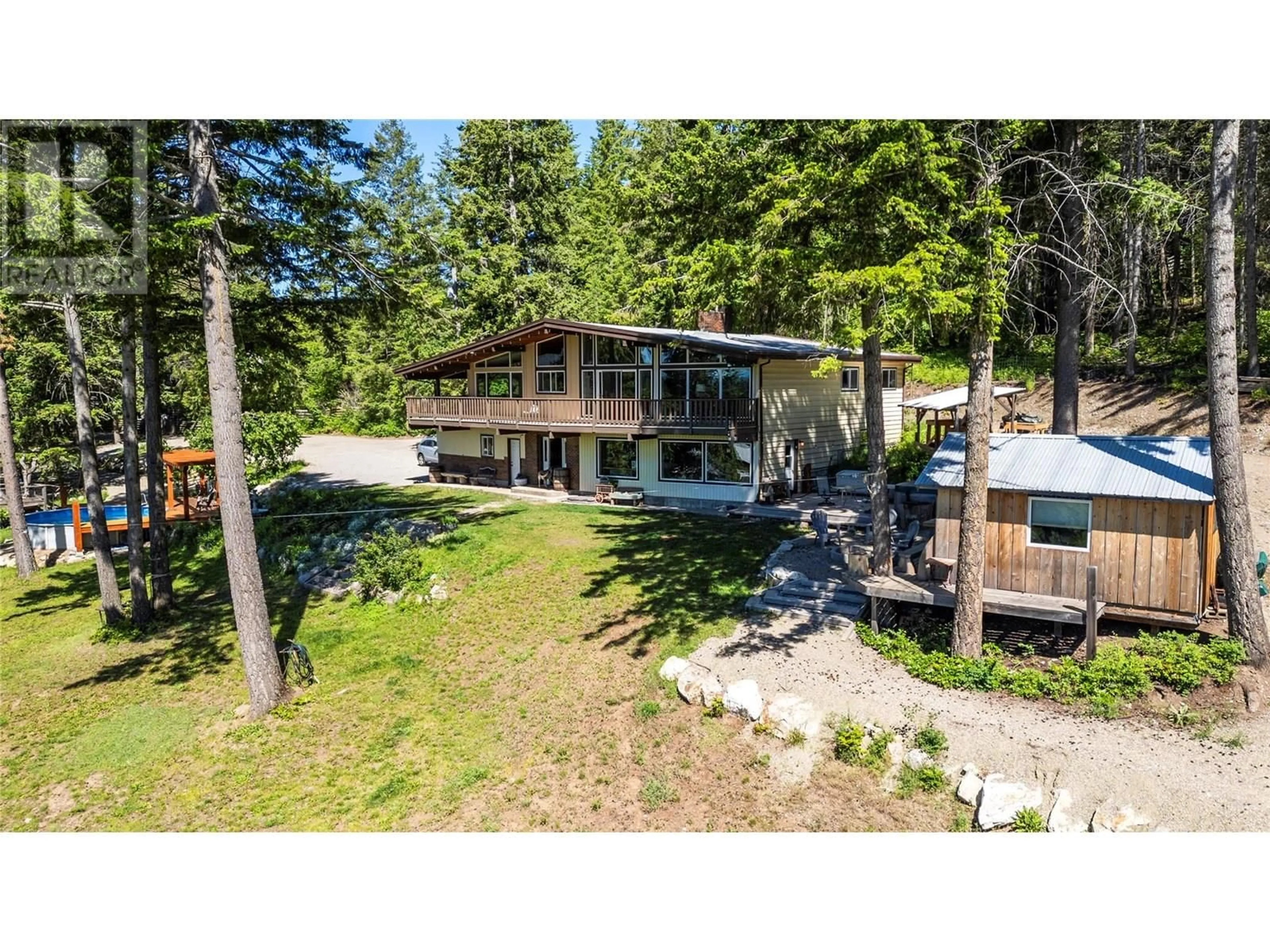 A pic from outside/outdoor area/front of a property/back of a property/a pic from drone, water/lake/river/ocean view for 922 MOBLEY ROAD, Tappen British Columbia V0E2X1