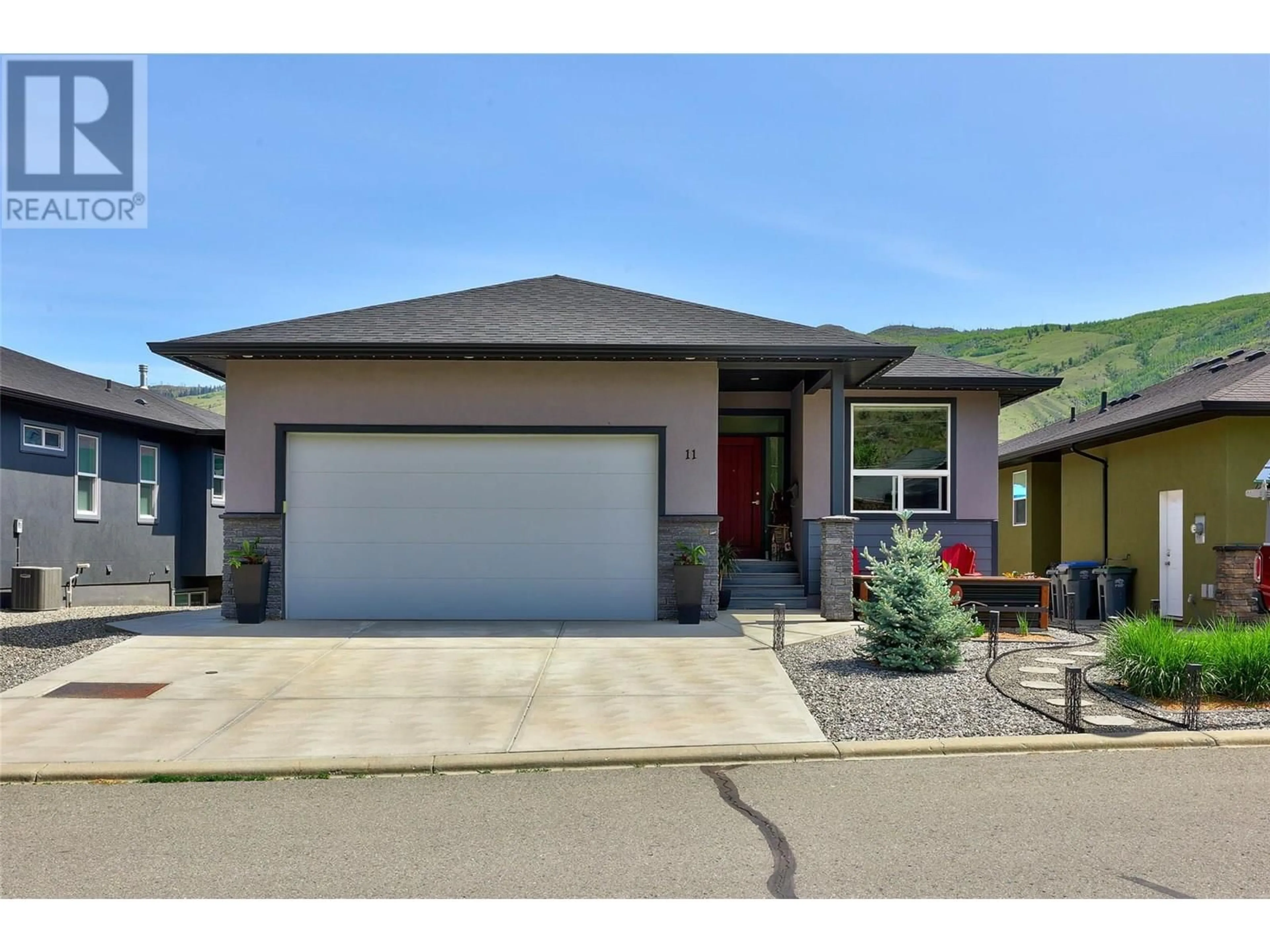 Home with vinyl exterior material, street for 11 - 3665 WESTSYDE ROAD, Kamloops British Columbia V2B7H5
