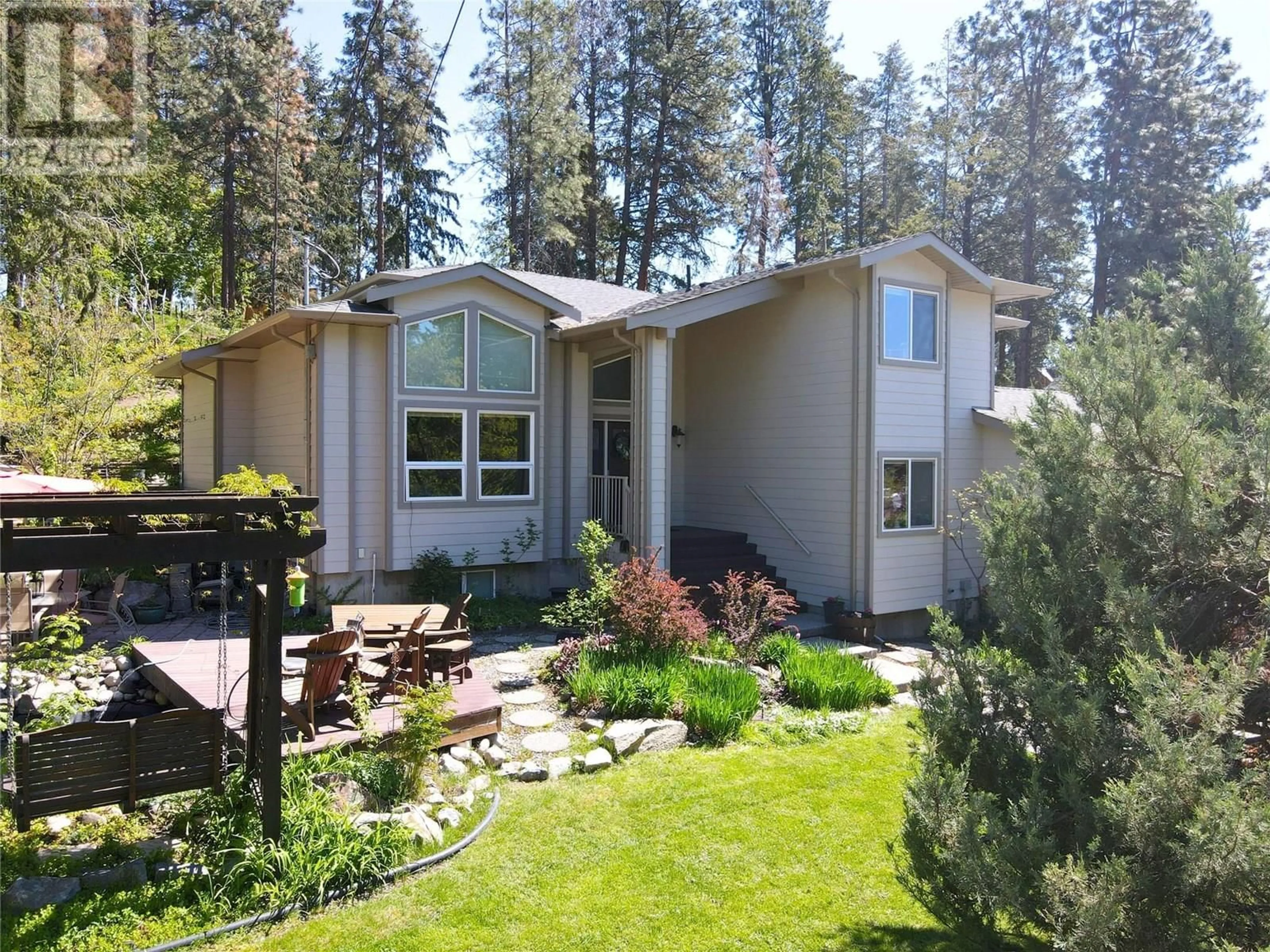 Home with vinyl exterior material, unknown for 10839 HALLAM DRIVE, Lake Country British Columbia V4V1P1