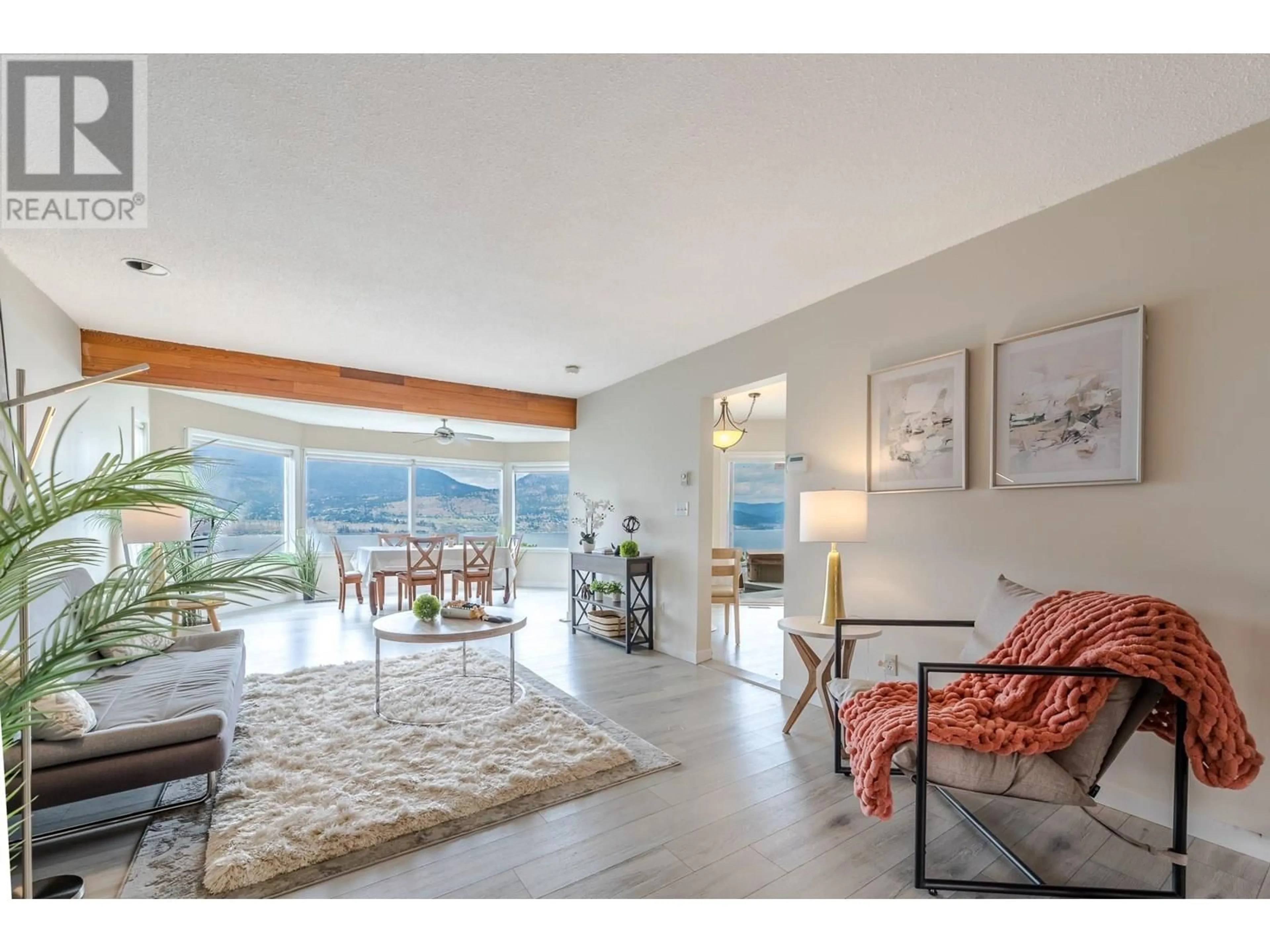 Living room with furniture, unknown for 198 BANKVIEW PLACE, Penticton British Columbia V2A1B4