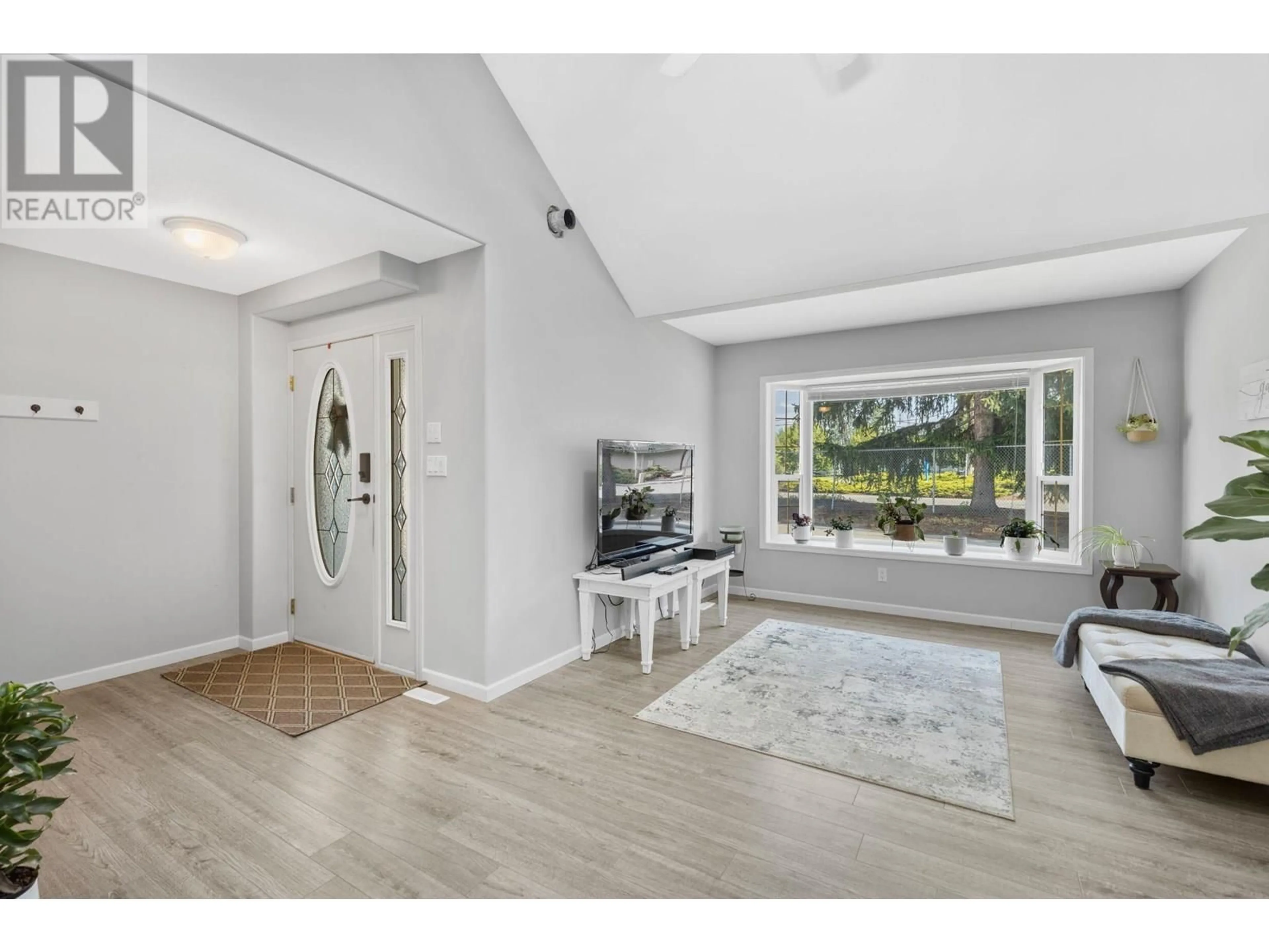 Unknown for 2 - 4476 BARRIERE TOWNE ROAD, Barriere British Columbia V0E1E0