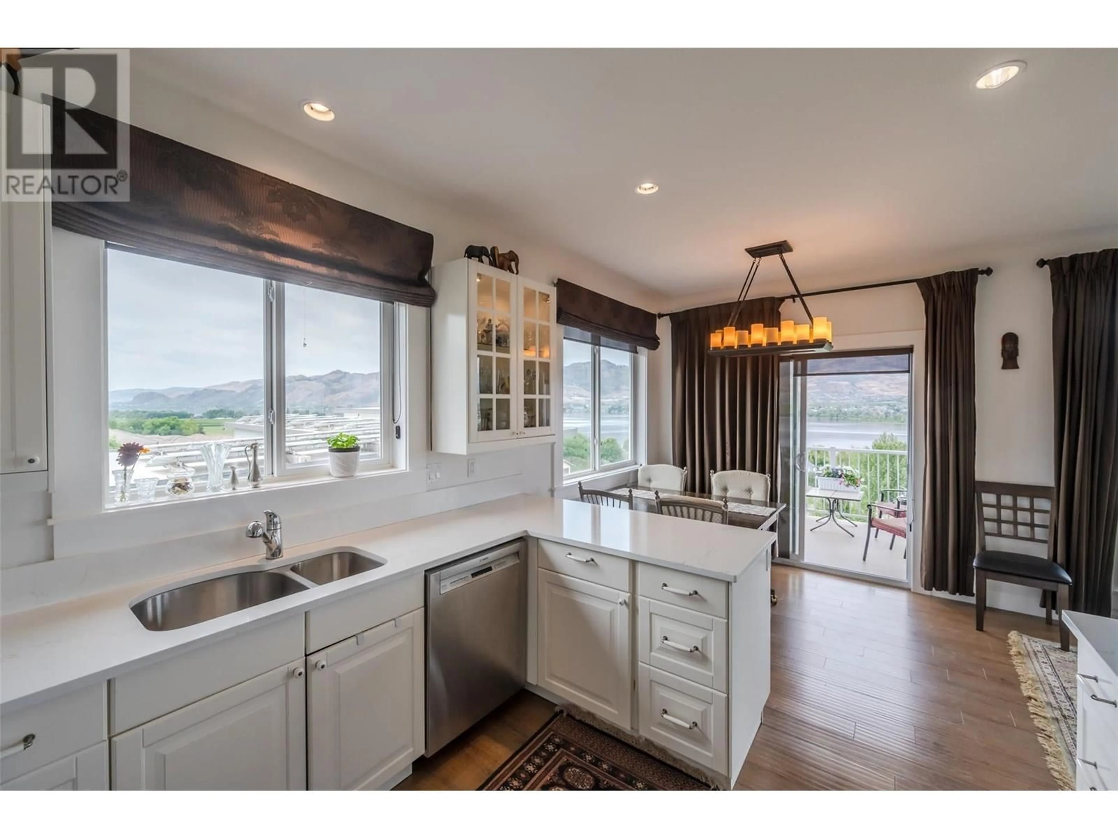 Open concept kitchen, unknown for 4004 39TH STREET, Osoyoos British Columbia V0H1V6