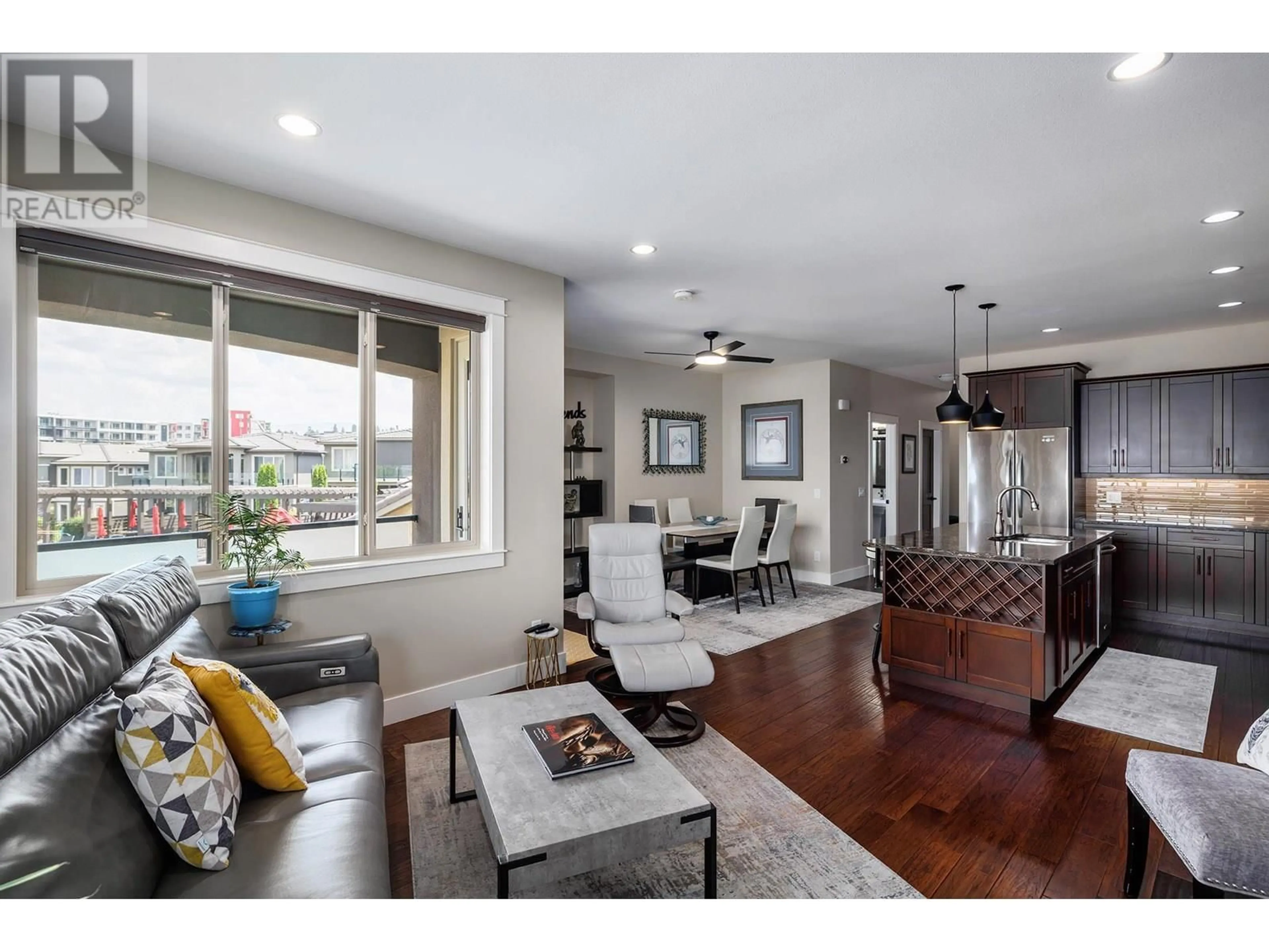 Open concept kitchen, unknown for 1570 LAKE BREEZE ROAD, Westbank British Columbia V1Z4E1