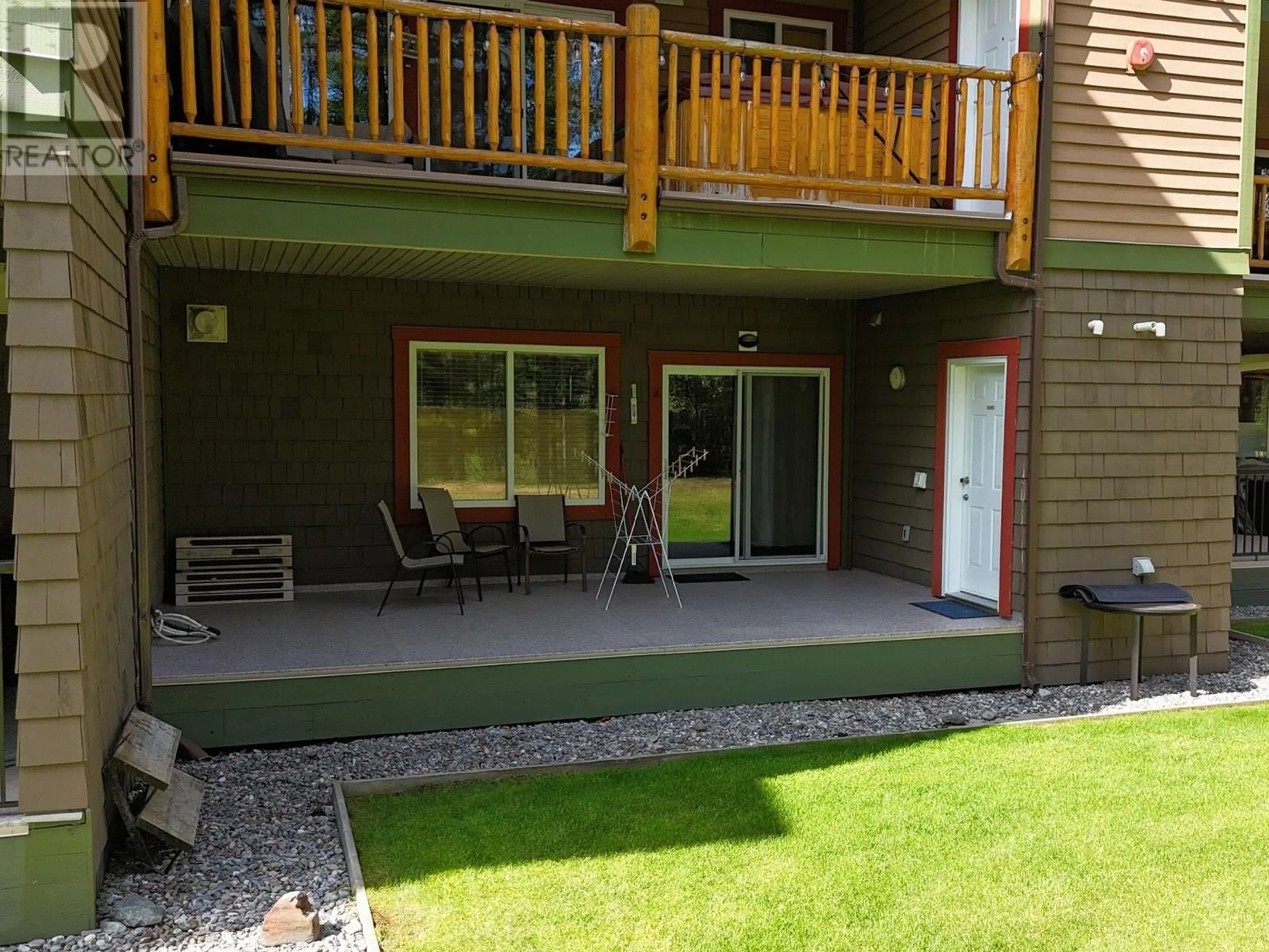 Patio, unknown for 403 - 300 STEMWINDER DRIVE, Kimberley British Columbia V1A3E9