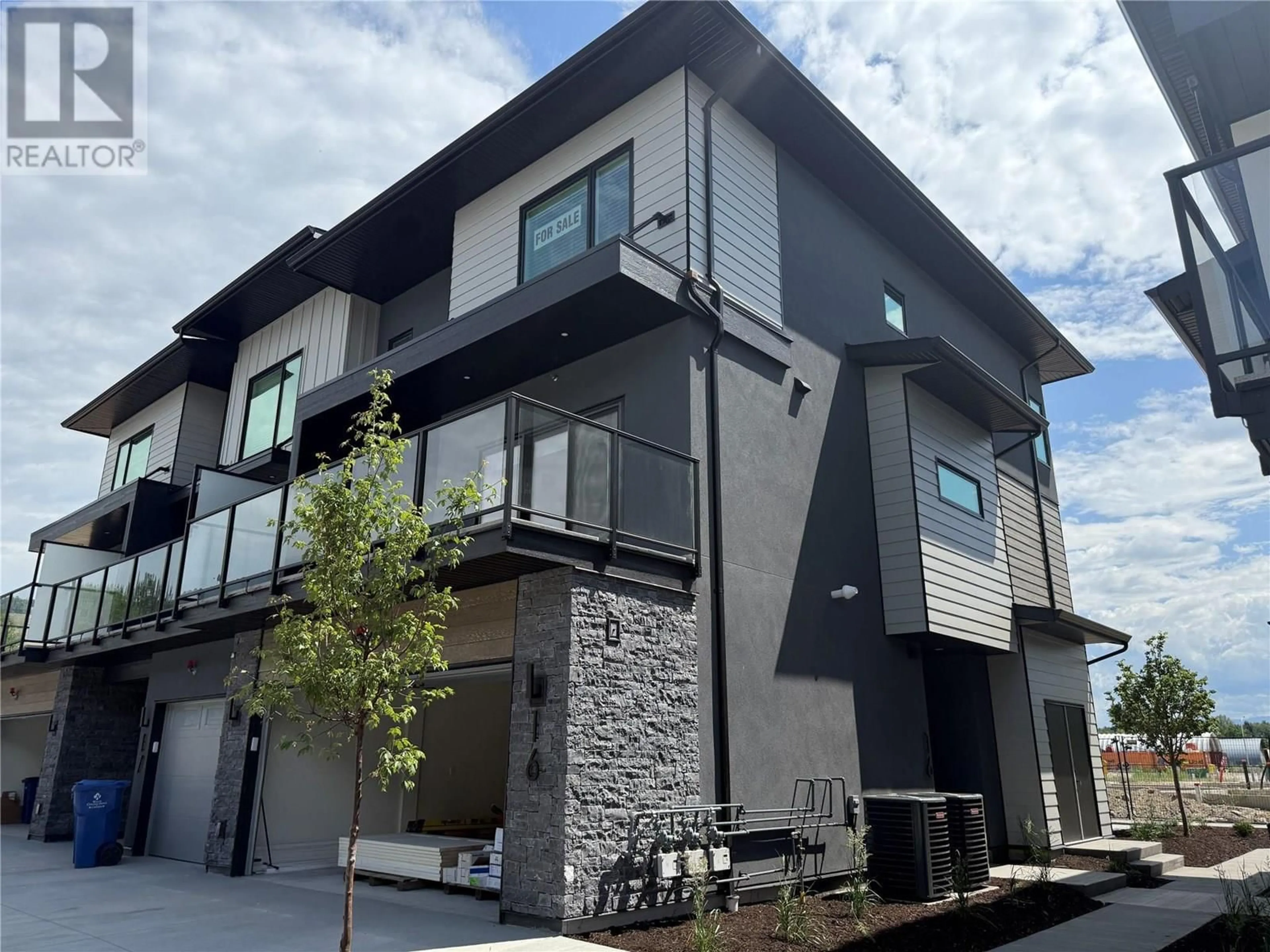 Home with vinyl exterior material, street for 16 - 11451 ETHERIDGE ROAD, Lake Country British Columbia V4V0C3