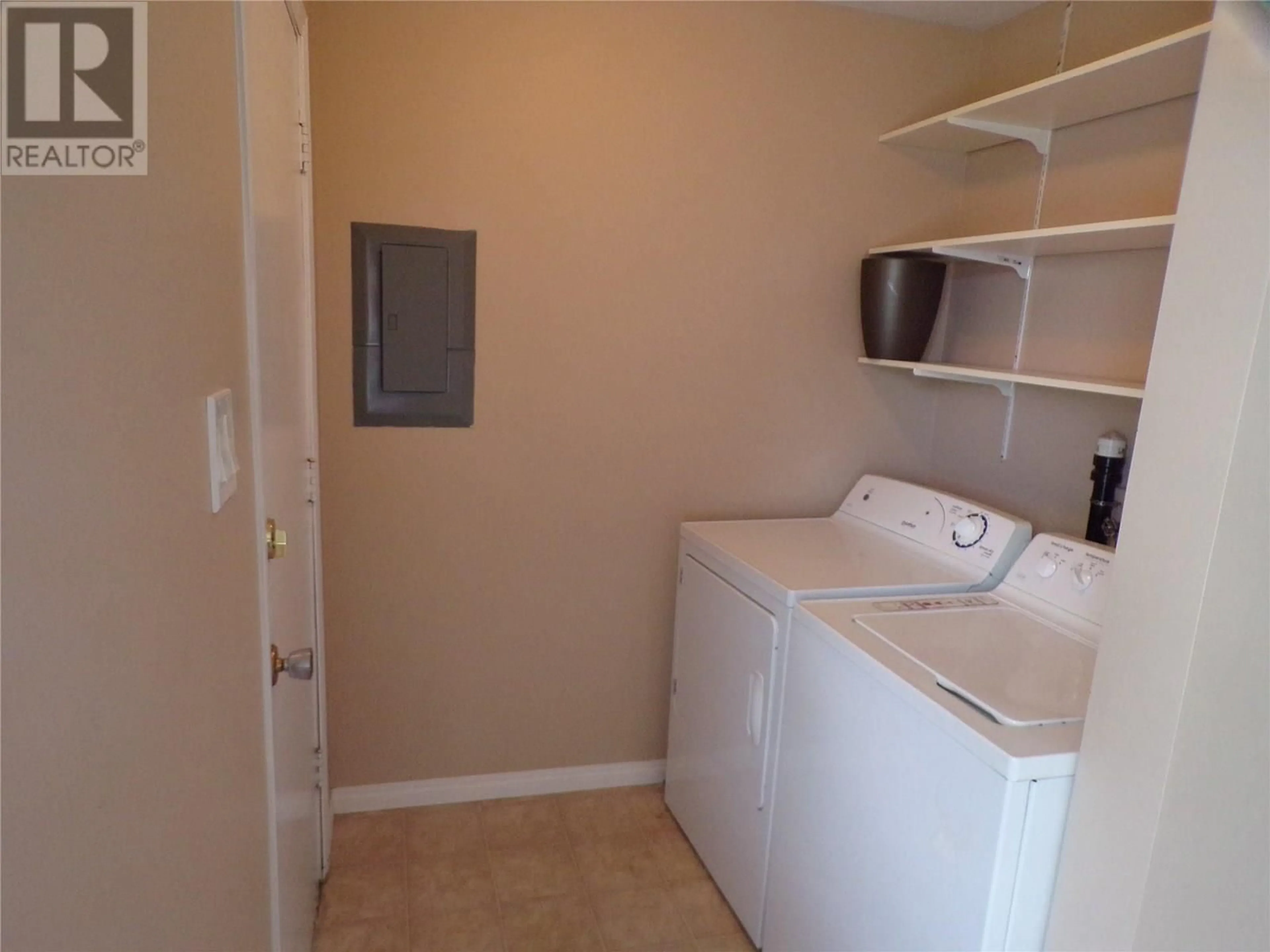 Laundry room for 1421 115 AVENUE, Dawson Creek British Columbia V1G3G8