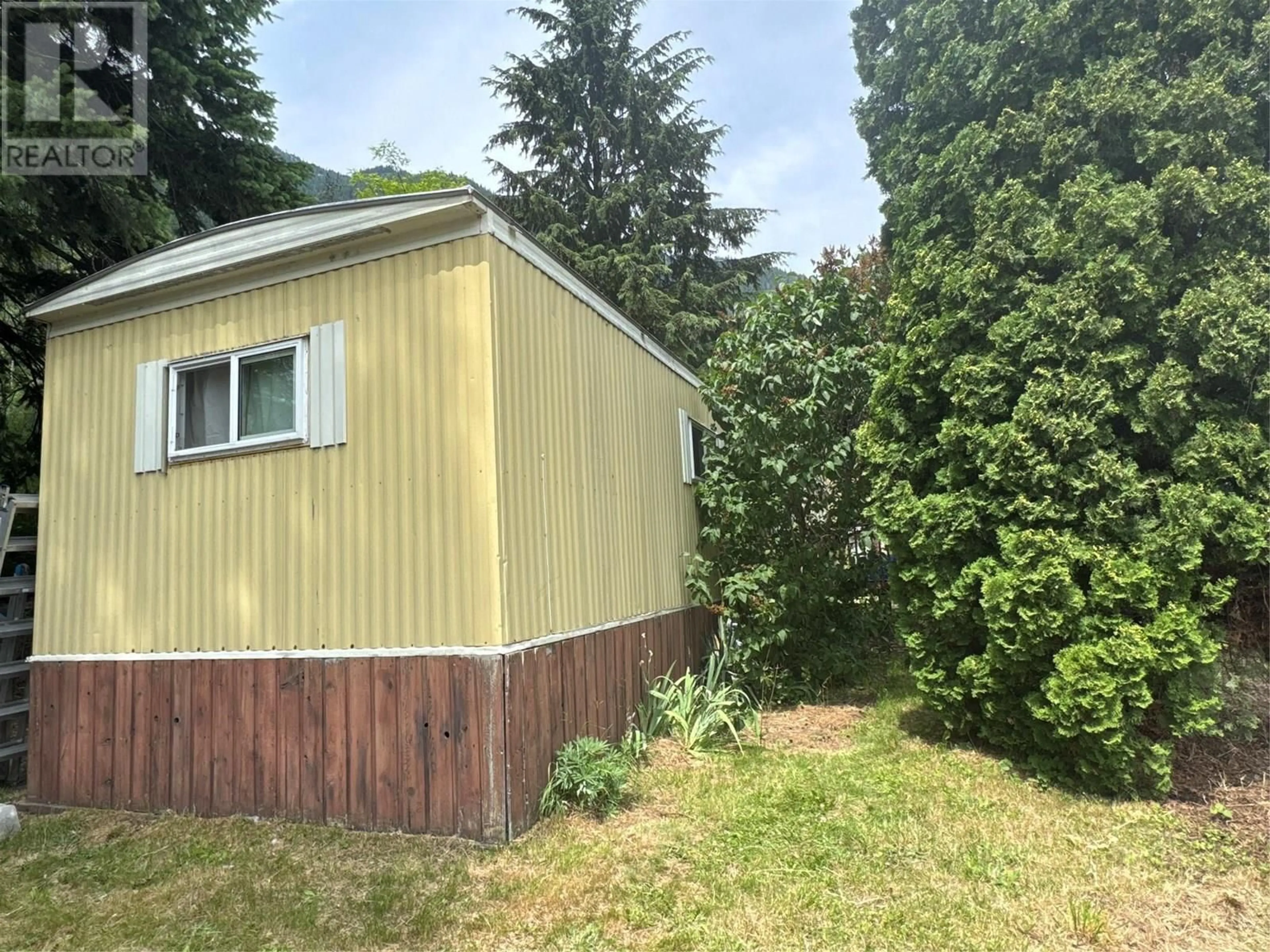 Shed for 25 - 739 3A HIGHWAY, Nelson British Columbia V1L6M4