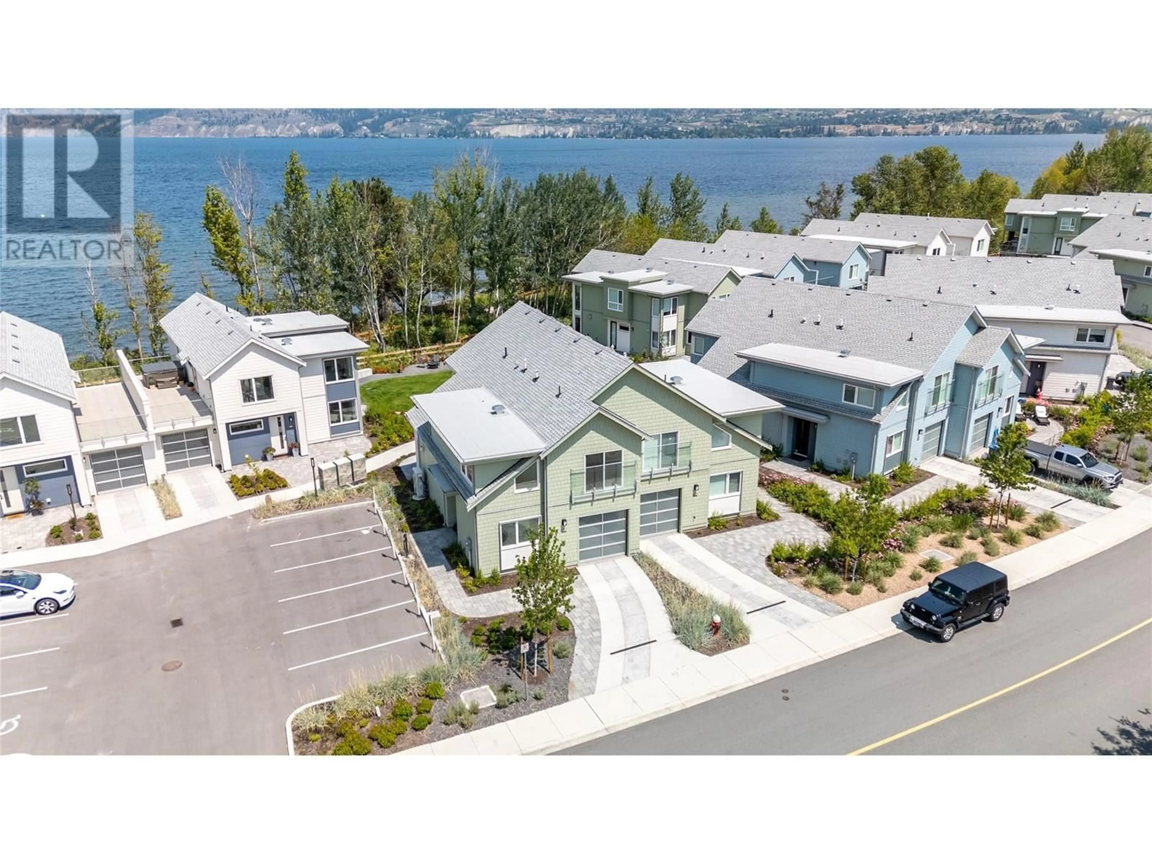 A pic from outside/outdoor area/front of a property/back of a property/a pic from drone, water/lake/river/ocean view for 3170 LANDRY CRESCENT, Summerland British Columbia V0H1Z9