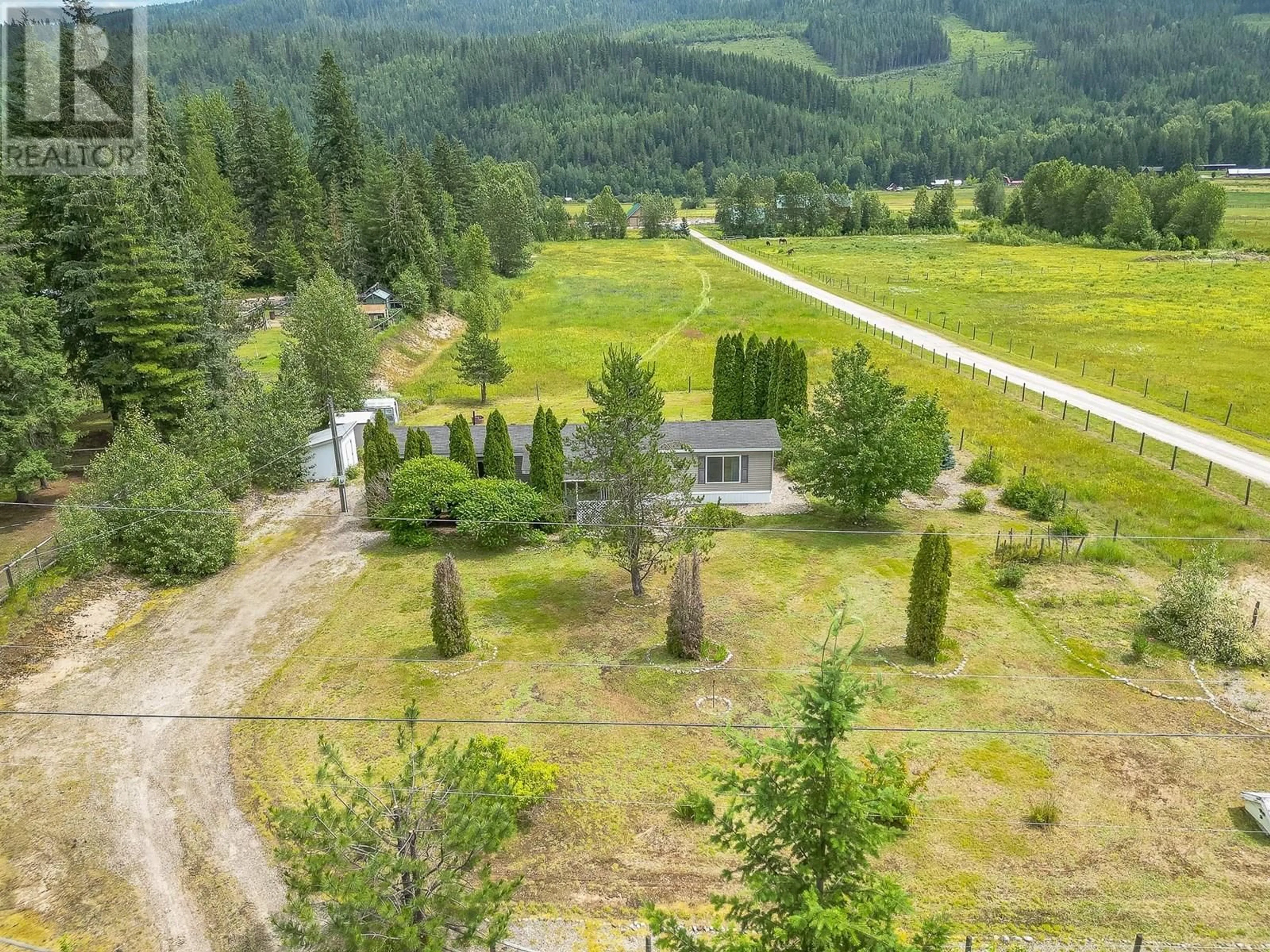 A pic from outside/outdoor area/front of a property/back of a property/a pic from drone, forest/trees view for 3630 YARD CREEK LOOP ROAD, Malakwa British Columbia V0E2J0