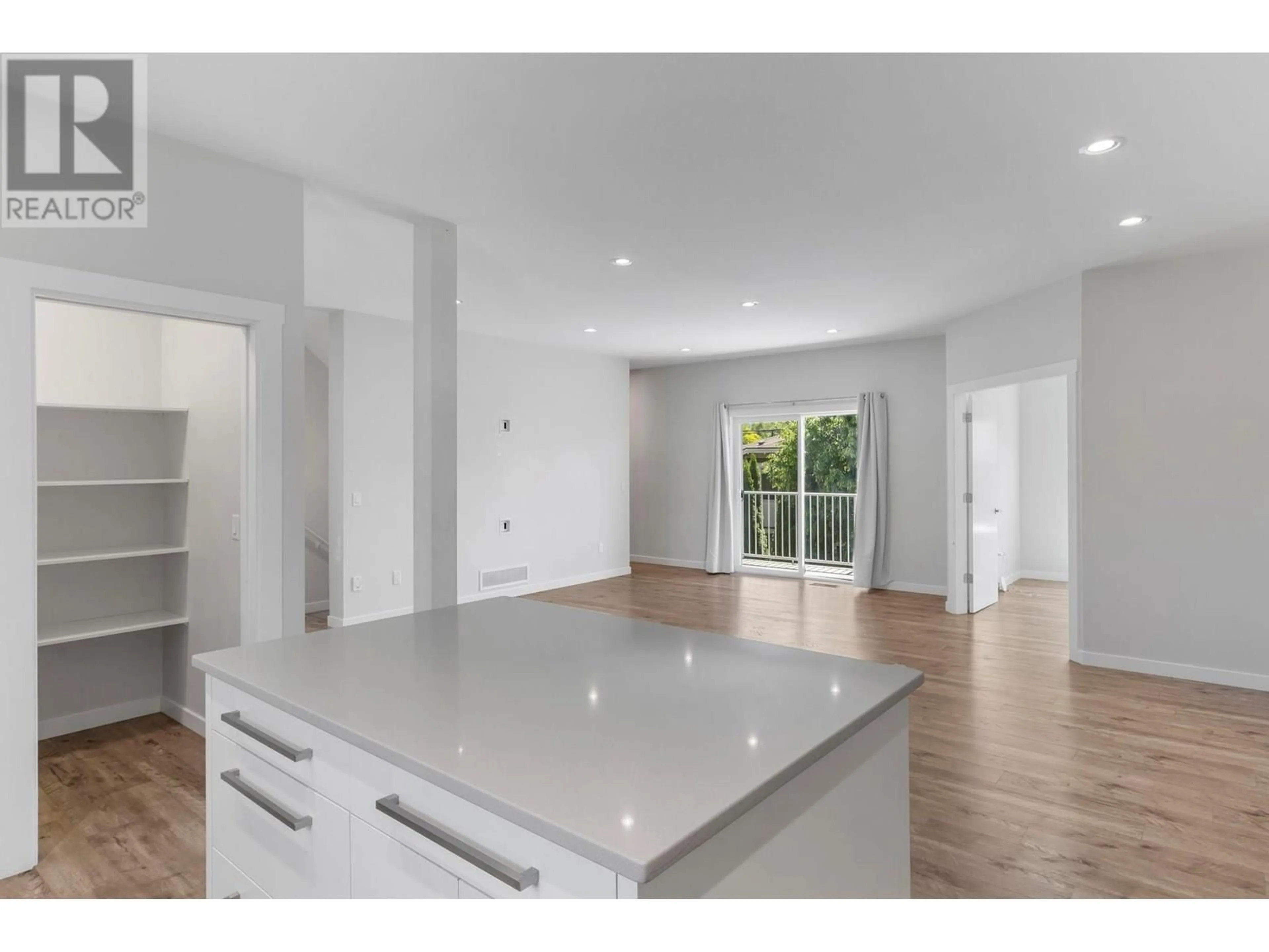 Open concept kitchen, unknown for 2 - 140 MILLS ROAD, Kelowna British Columbia V1X4G7