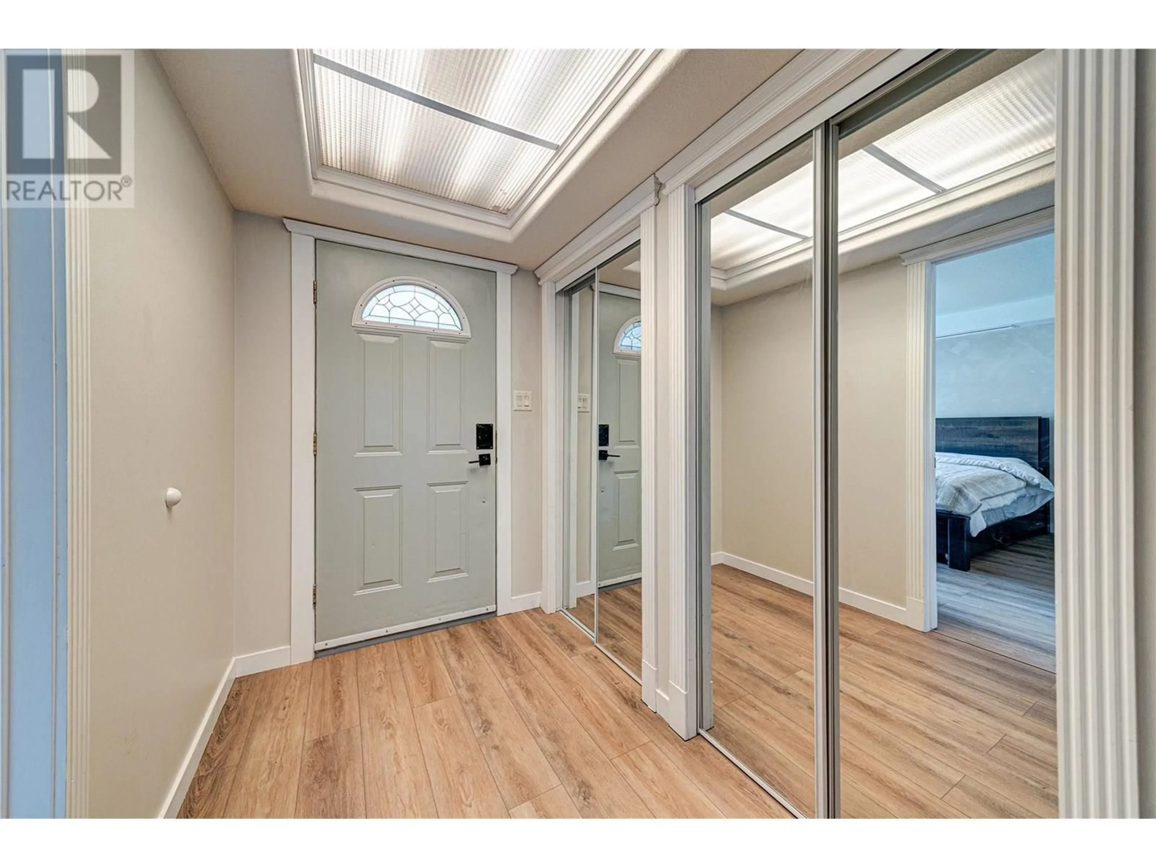 Indoor entryway for 1351 CYPRESS DRIVE, Sparwood British Columbia V0B2G2