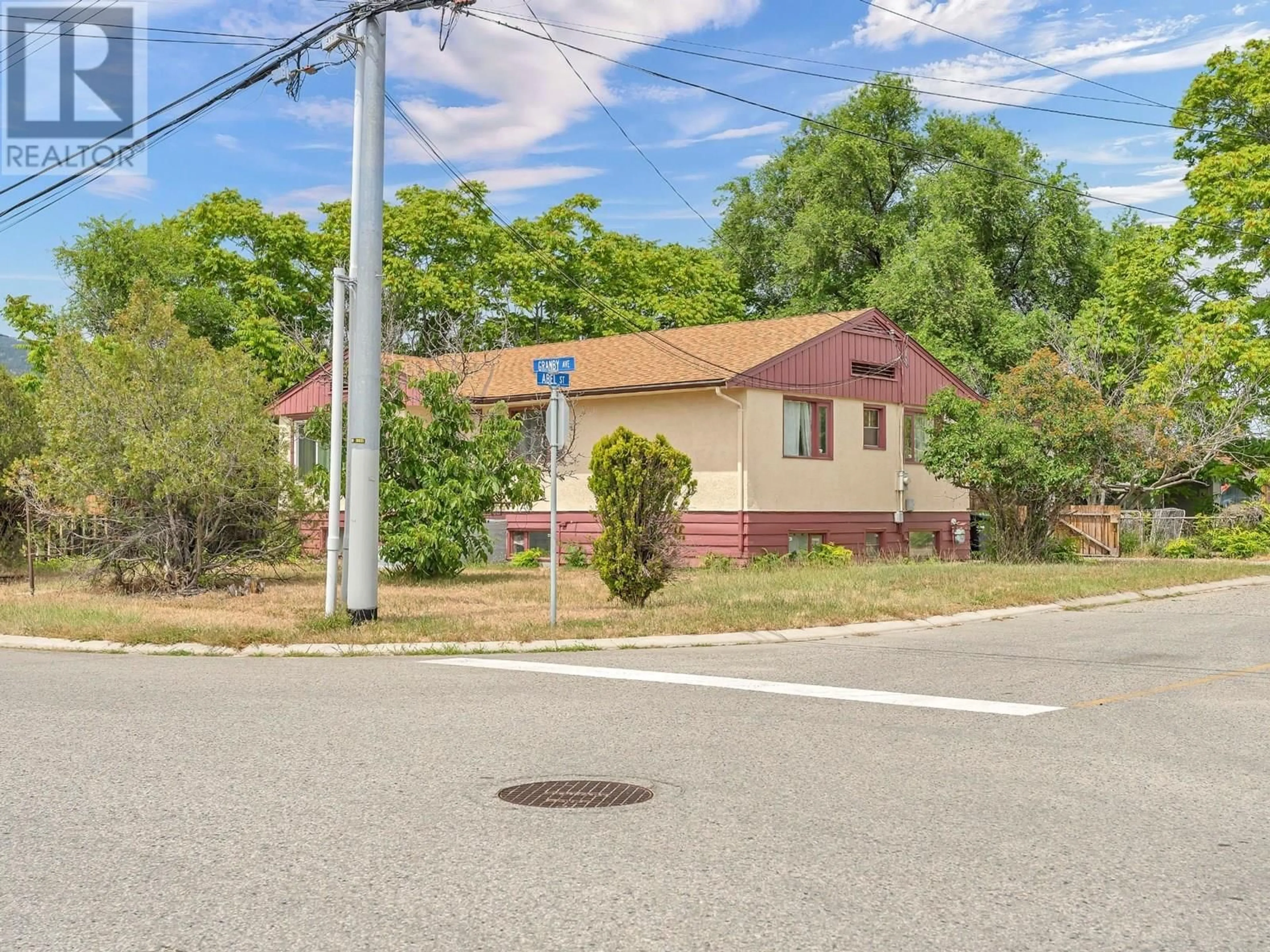 A pic from outside/outdoor area/front of a property/back of a property/a pic from drone, street for 233 GRANBY AVENUE, Penticton British Columbia V2A2Z2