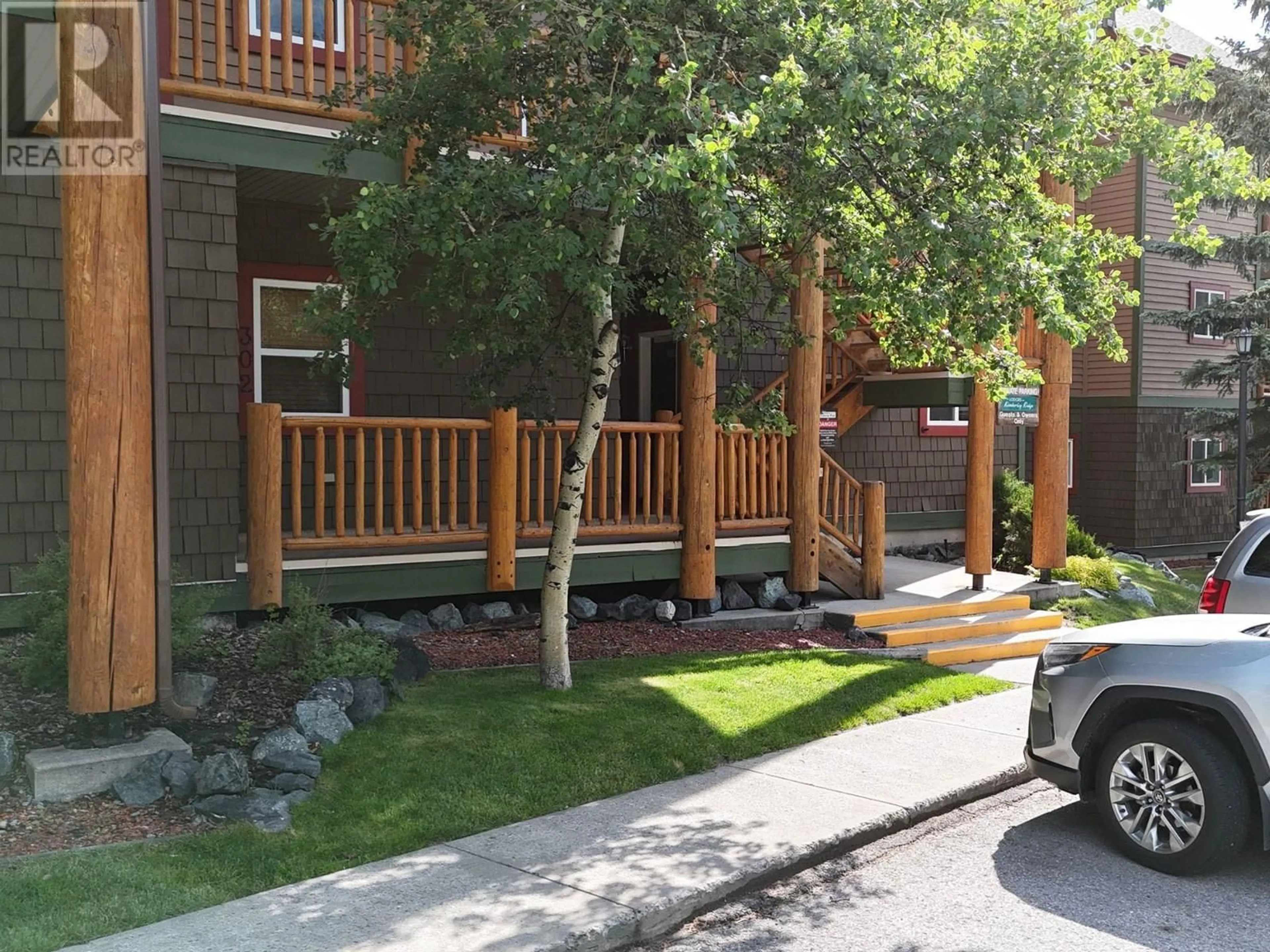 Patio, street for 301 - 300 STEMWINDER DRIVE, Kimberley British Columbia V1A3E9
