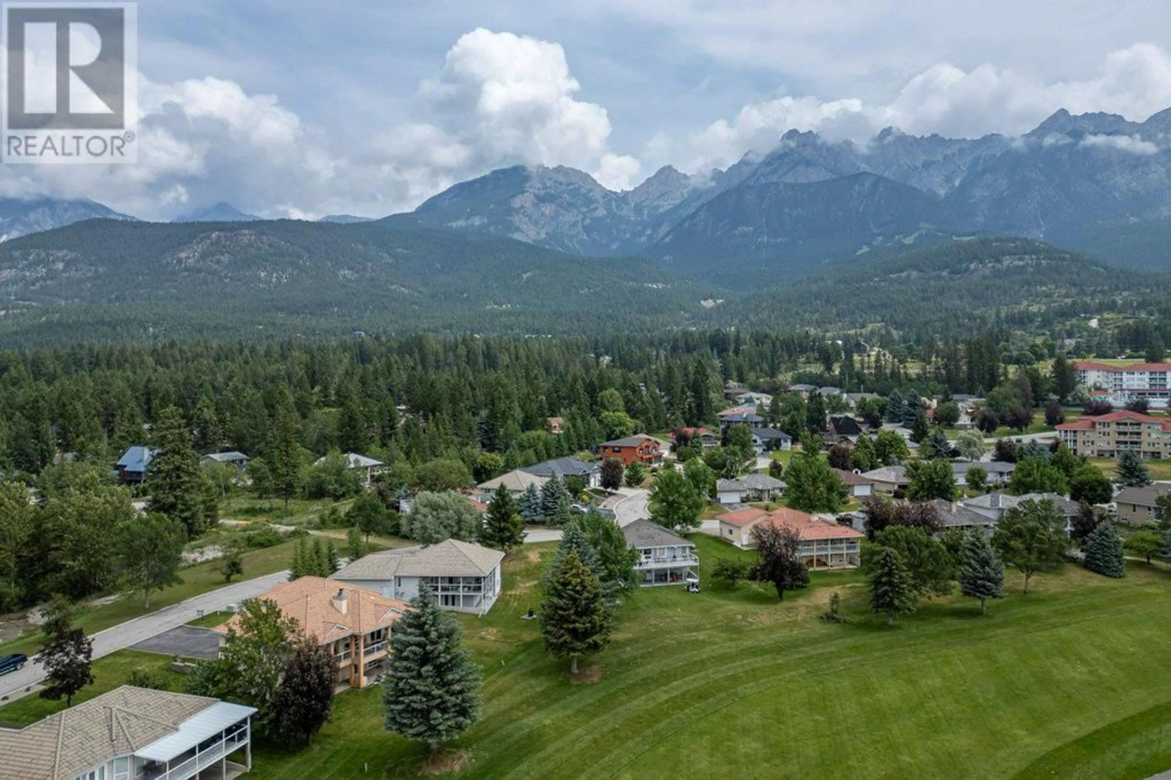 A pic from outside/outdoor area/front of a property/back of a property/a pic from drone, mountain view for 4866 GLEN EAGLE DRIVE, Fairmont Hot Springs British Columbia V0B1L1
