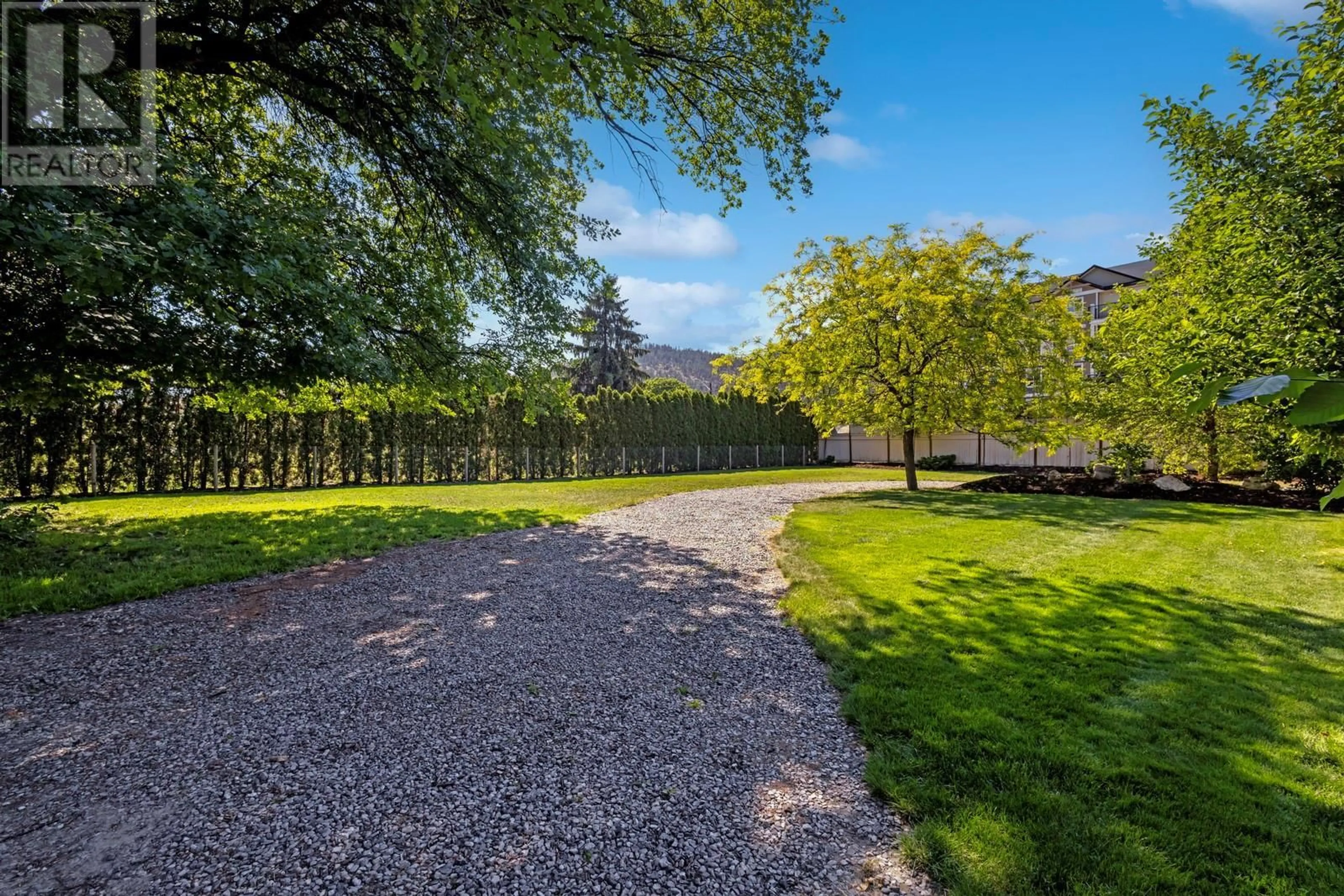 Patio, unknown for 431 VALLEY ROAD, Kelowna British Columbia V1V2E5