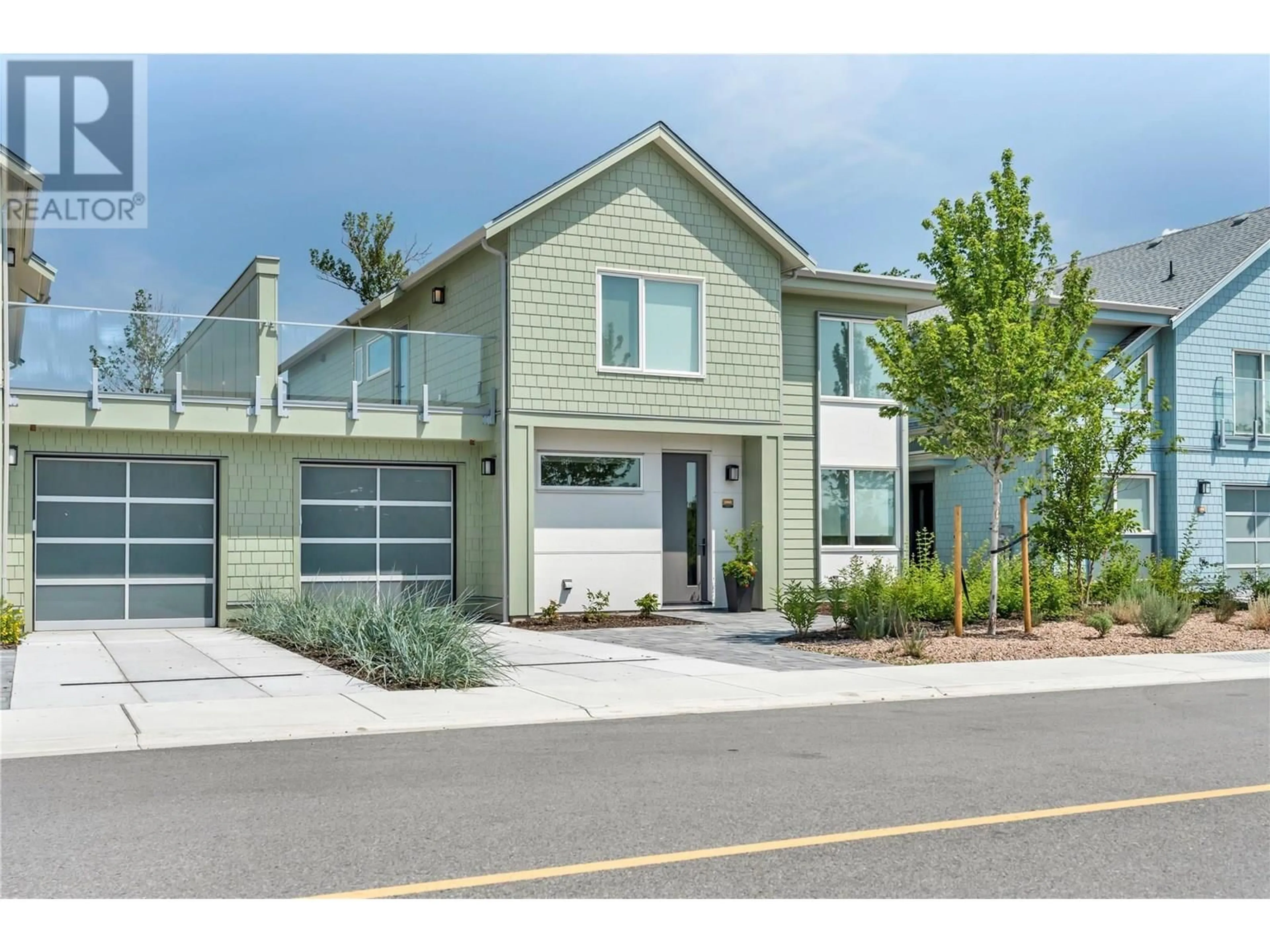 Home with vinyl exterior material, street for 2960 LANDRY CRESCENT, Summerland British Columbia V0H1Z9