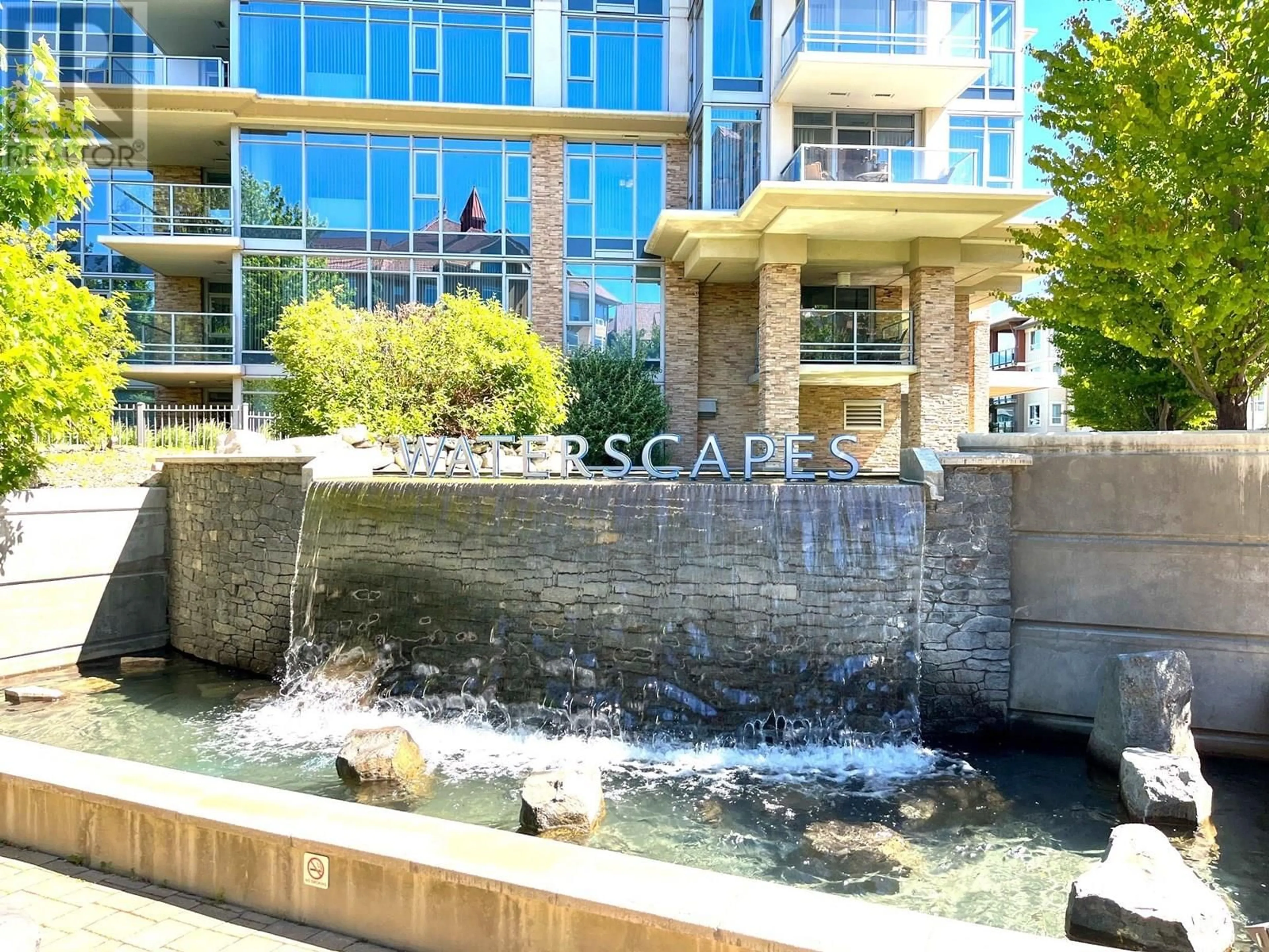 Unknown for 112 - 1089 SUNSET DRIVE, Kelowna British Columbia V1Y9Z3