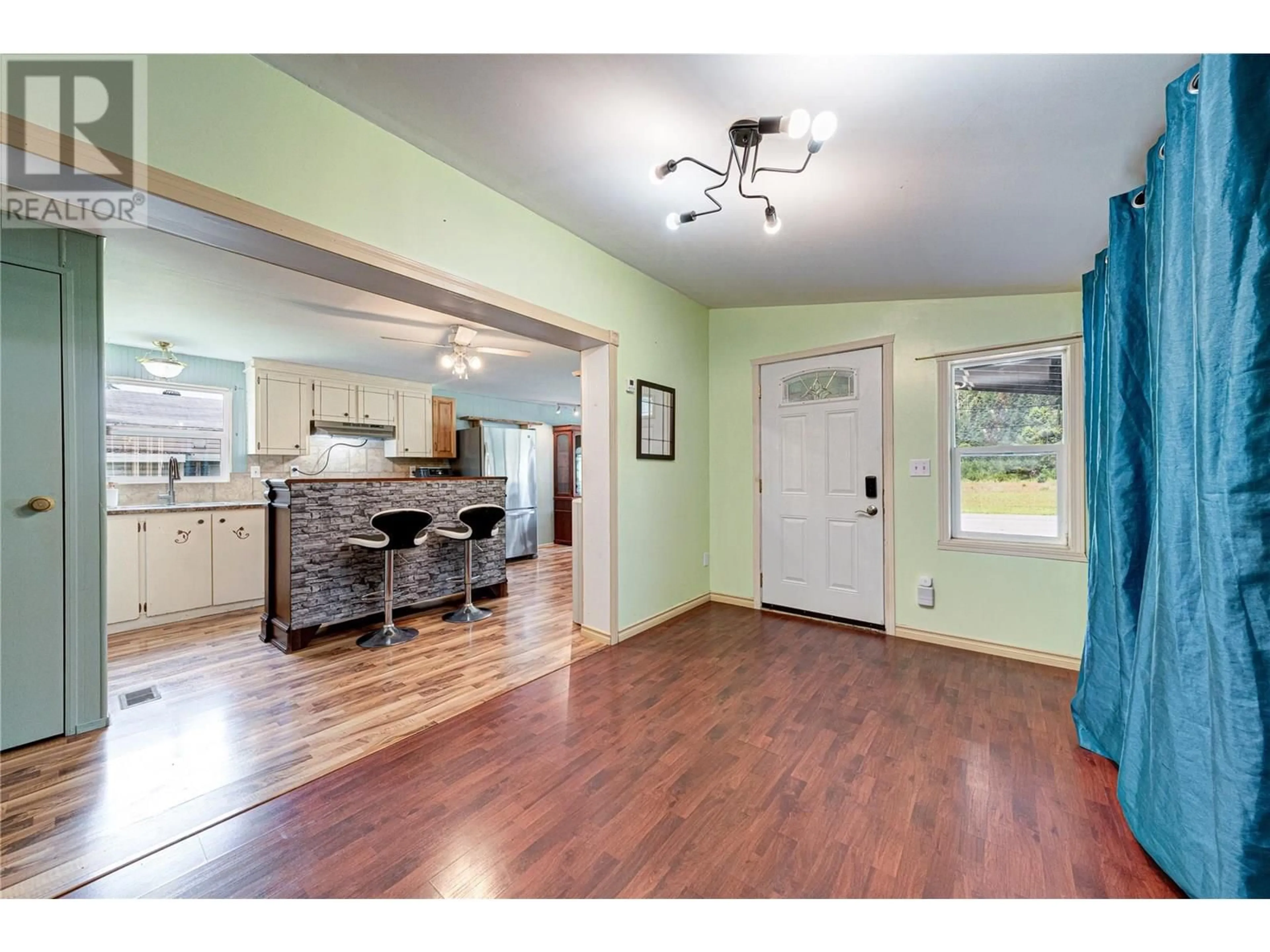 Open concept kitchen, unknown for 56 - 6272 LOWER ELK VALLEY ROAD, Sparwood British Columbia V0B2G3