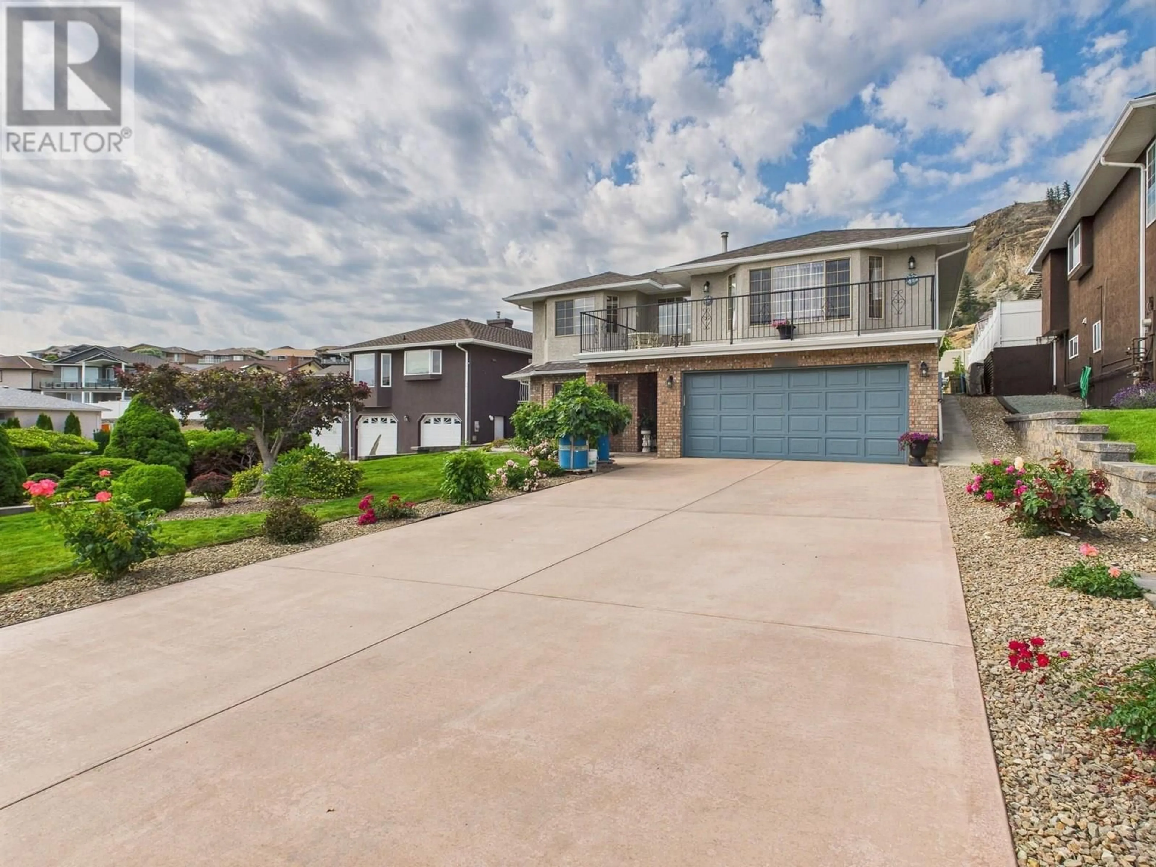 A pic from outside/outdoor area/front of a property/back of a property/a pic from drone, water/lake/river/ocean view for 12102 GOLF COURSE DRIVE, Osoyoos British Columbia V0H1V4