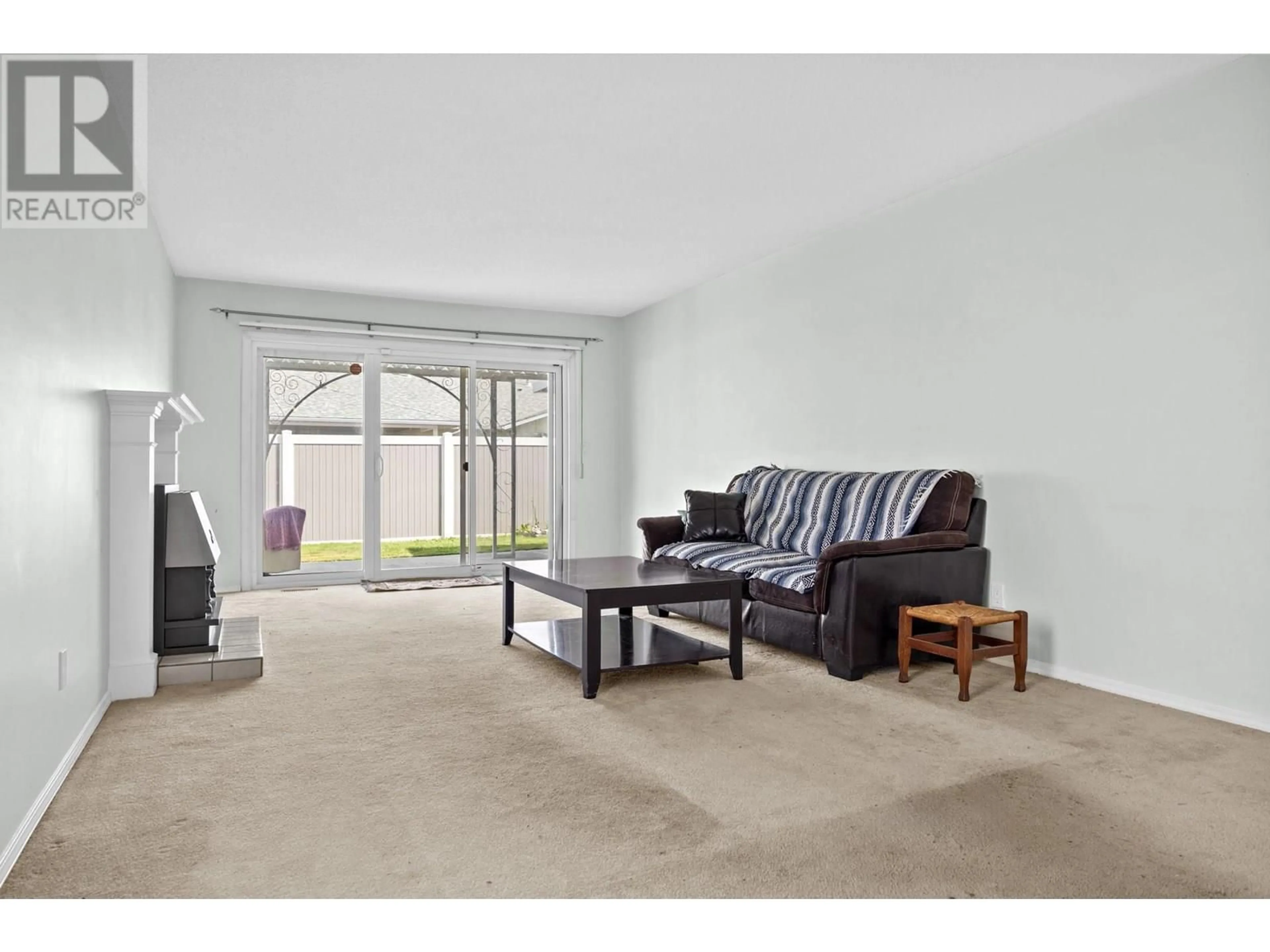 Living room with furniture, unknown for 55 - 3900 27 AVENUE, Vernon British Columbia V1T9E6