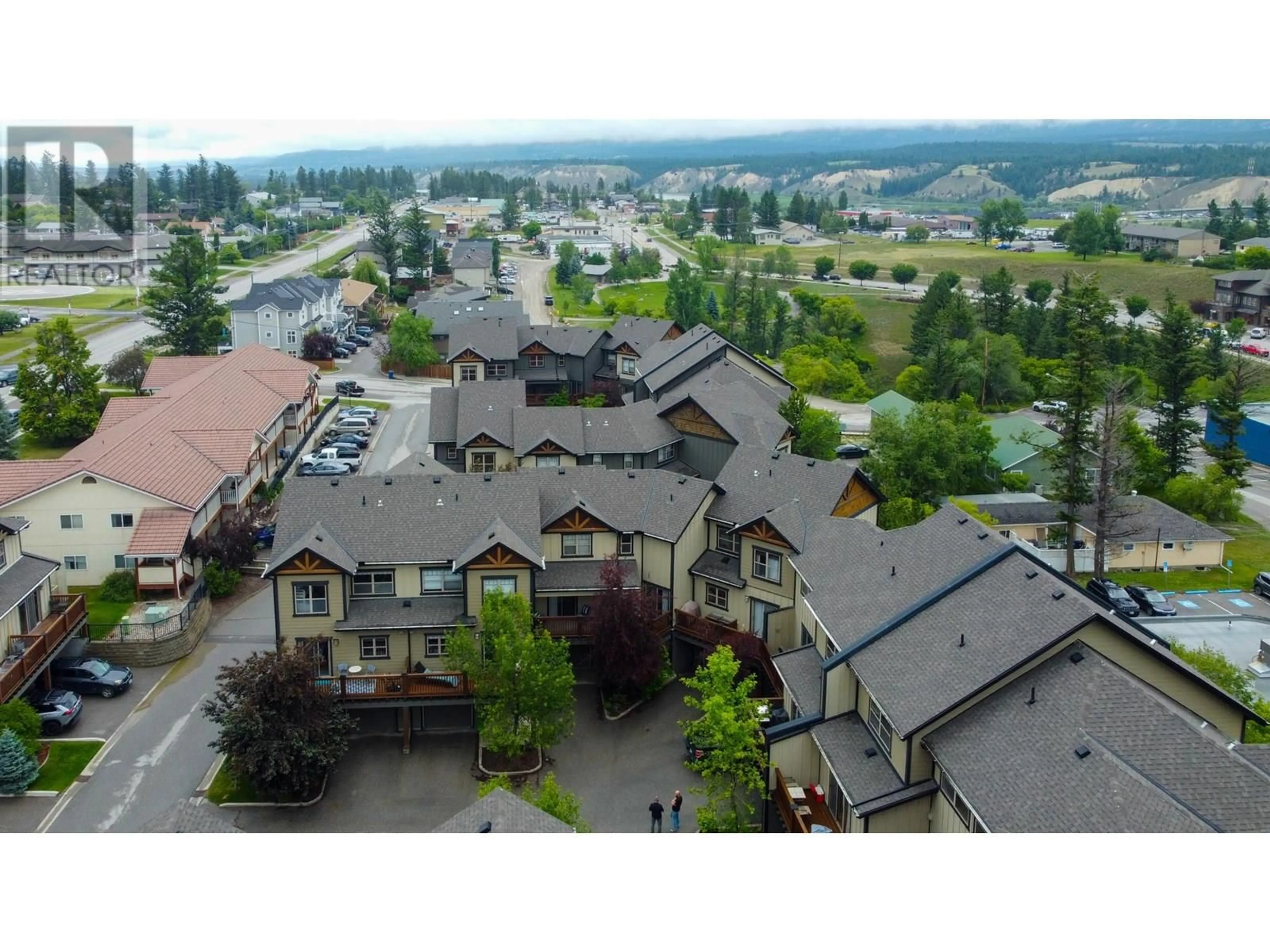 A pic from outside/outdoor area/front of a property/back of a property/a pic from drone, mountain view for 25 - 1000 9TH STREET, Invermere British Columbia V0A1K0