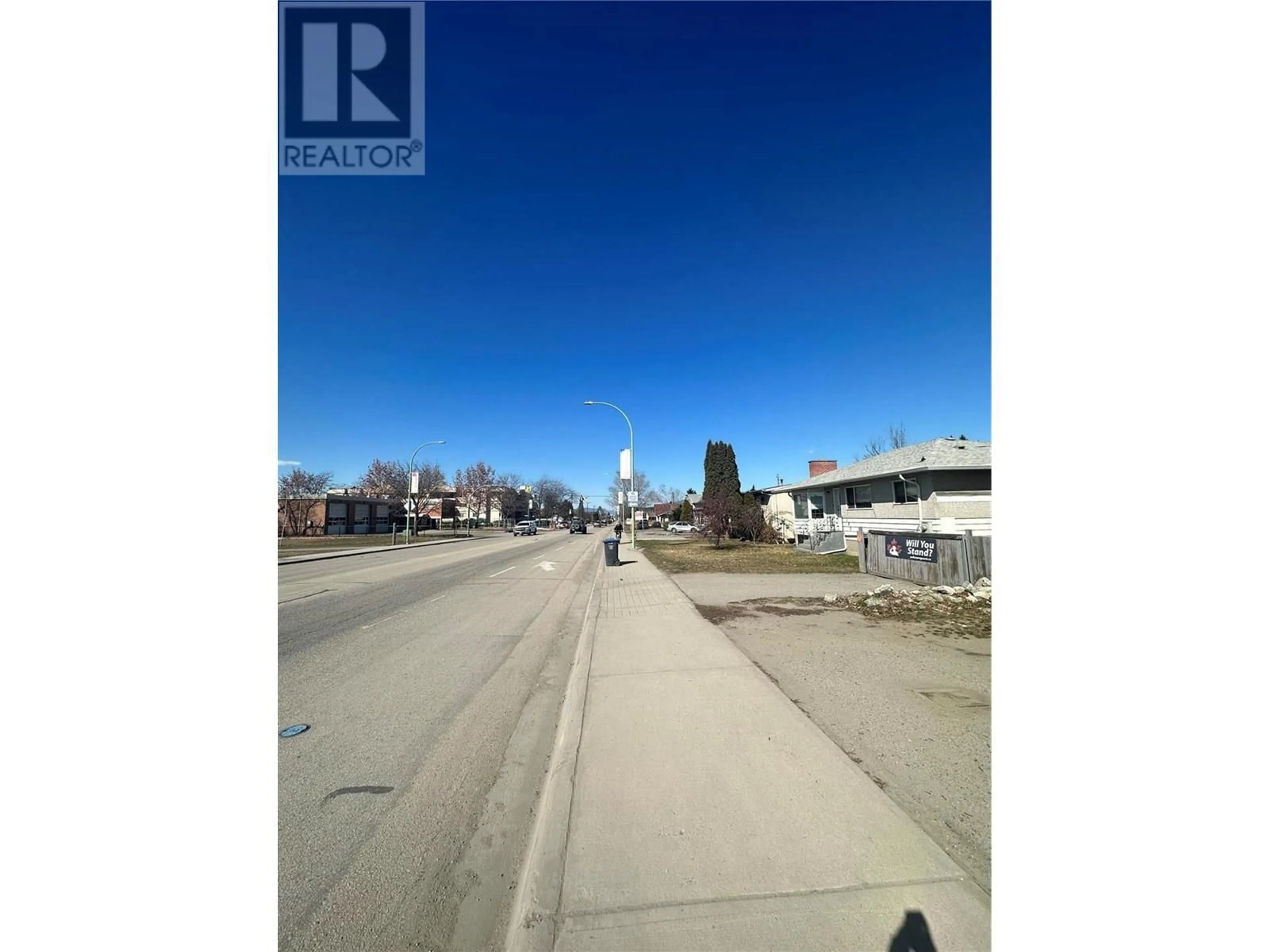 Unknown for 275 RUTLAND ROAD NORTH, Kelowna British Columbia V1X3B1