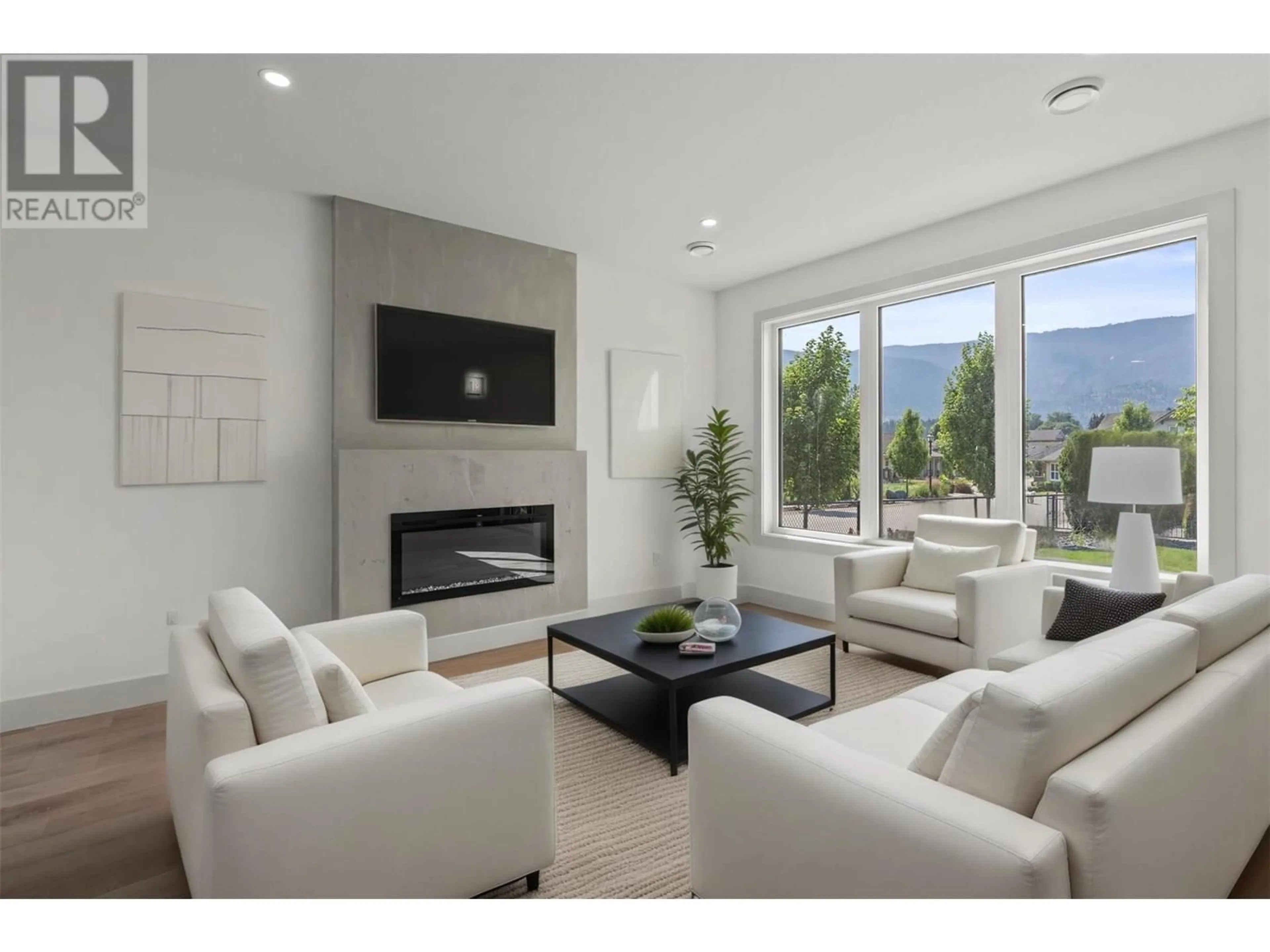 Living room with furniture, unknown for 101 - 2345 PATTERSON AVENUE, Armstrong British Columbia V0E1B1
