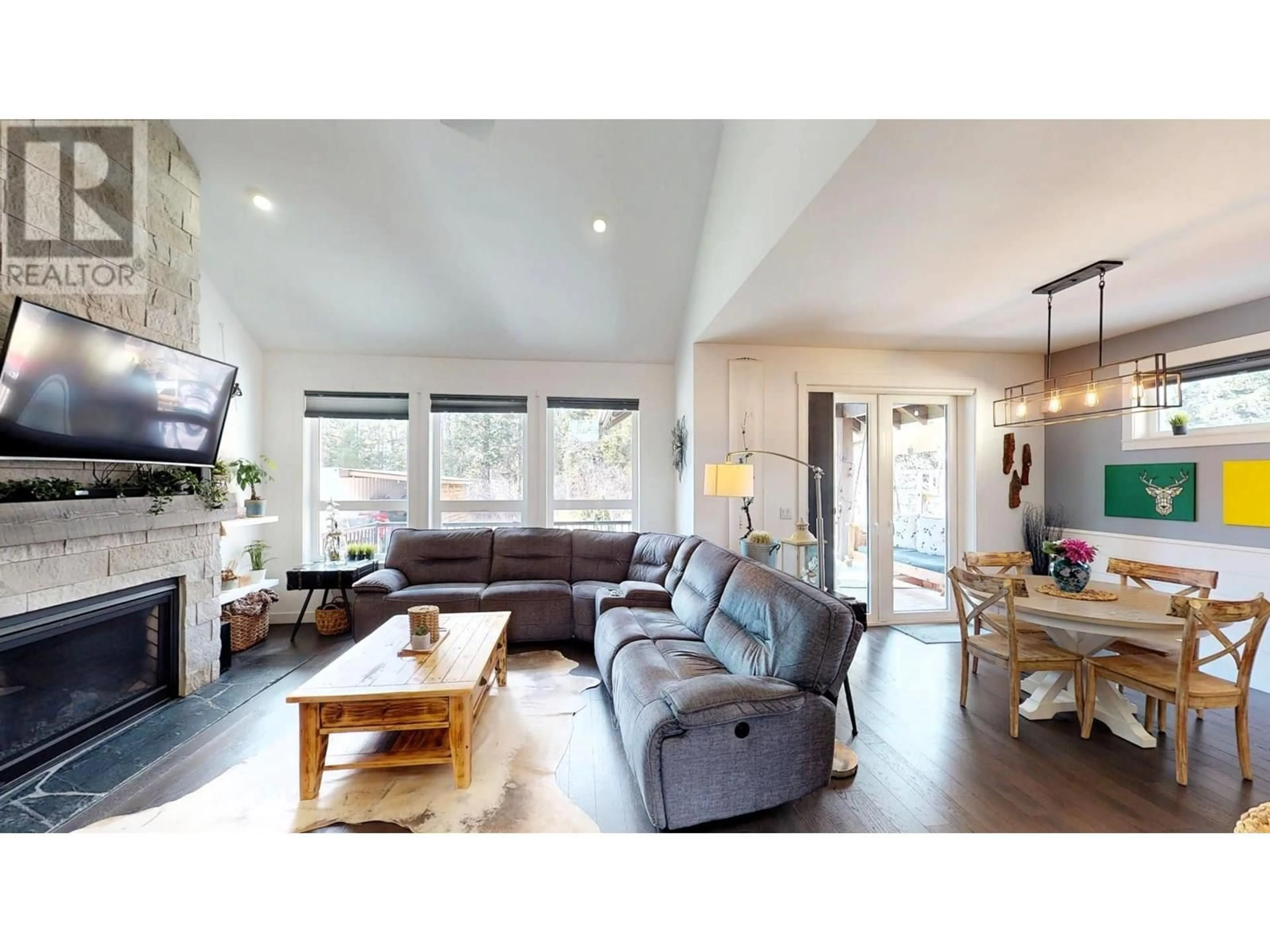 Living room with furniture, wood/laminate floor for 1810 FOXWOOD TRAIL, Windermere British Columbia V0B2L2