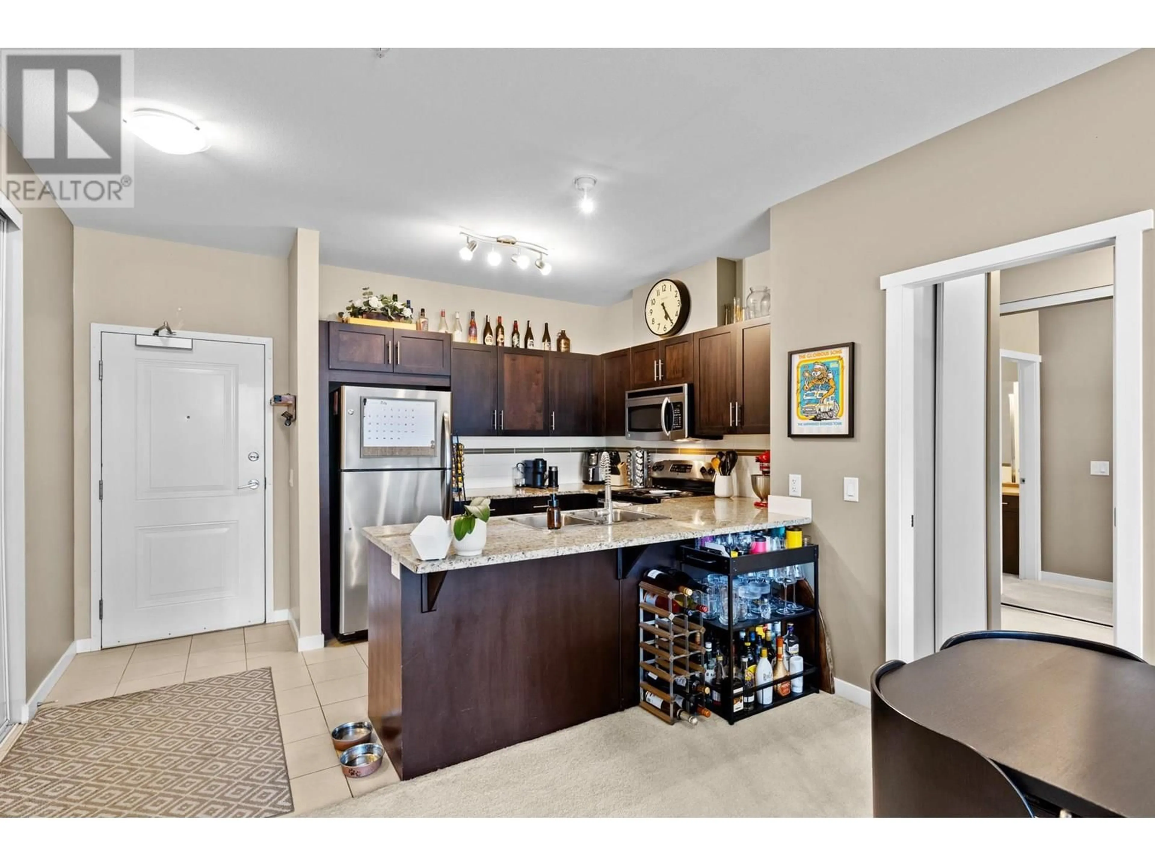 Open concept kitchen, unknown for 209 - 1350 RIDGEWAY DRIVE, Kelowna British Columbia V1Y9T8