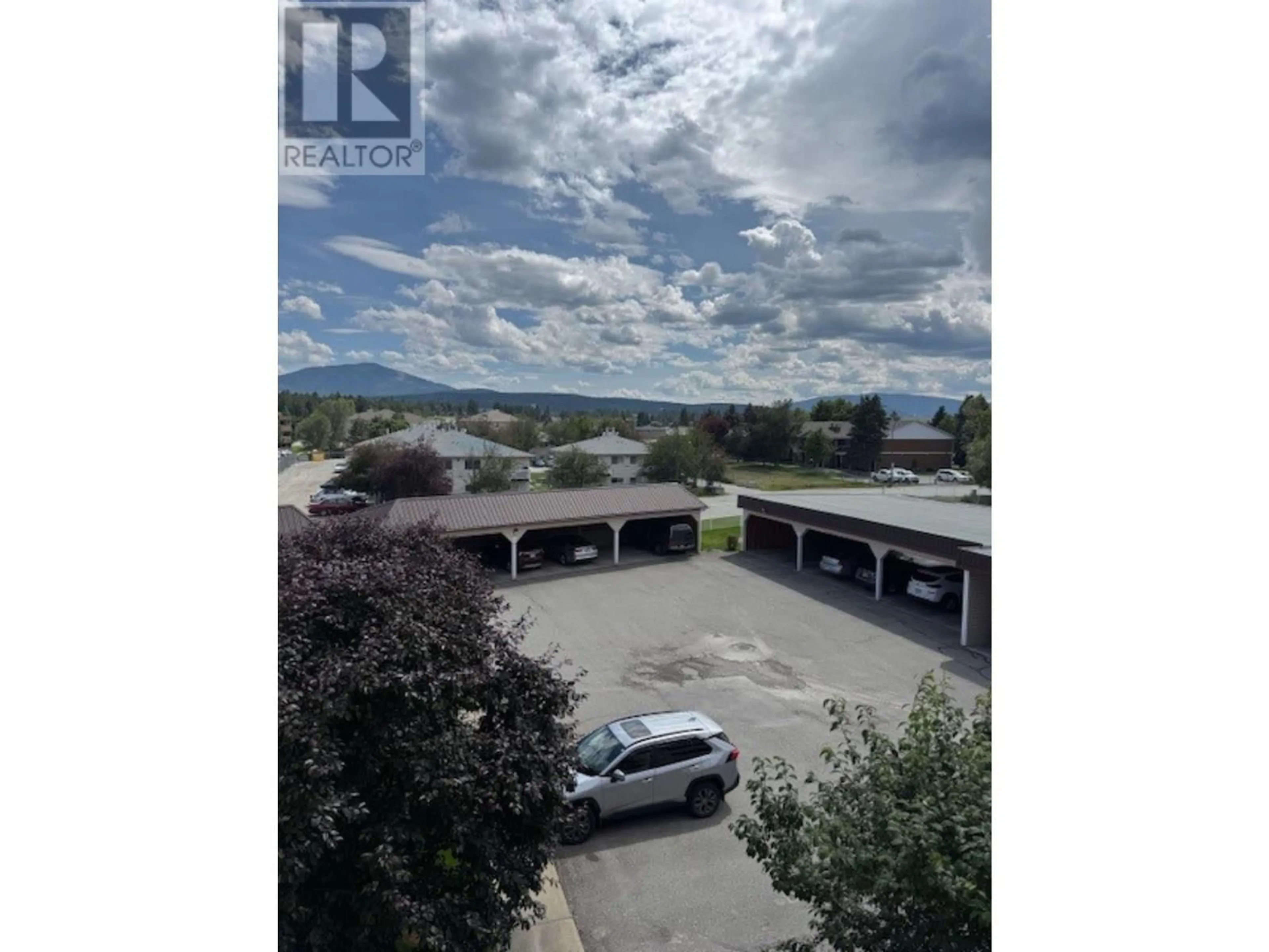 Parking for 308 - 1201 KOKANEE DRIVE NORTH, Cranbrook British Columbia V1C6P8