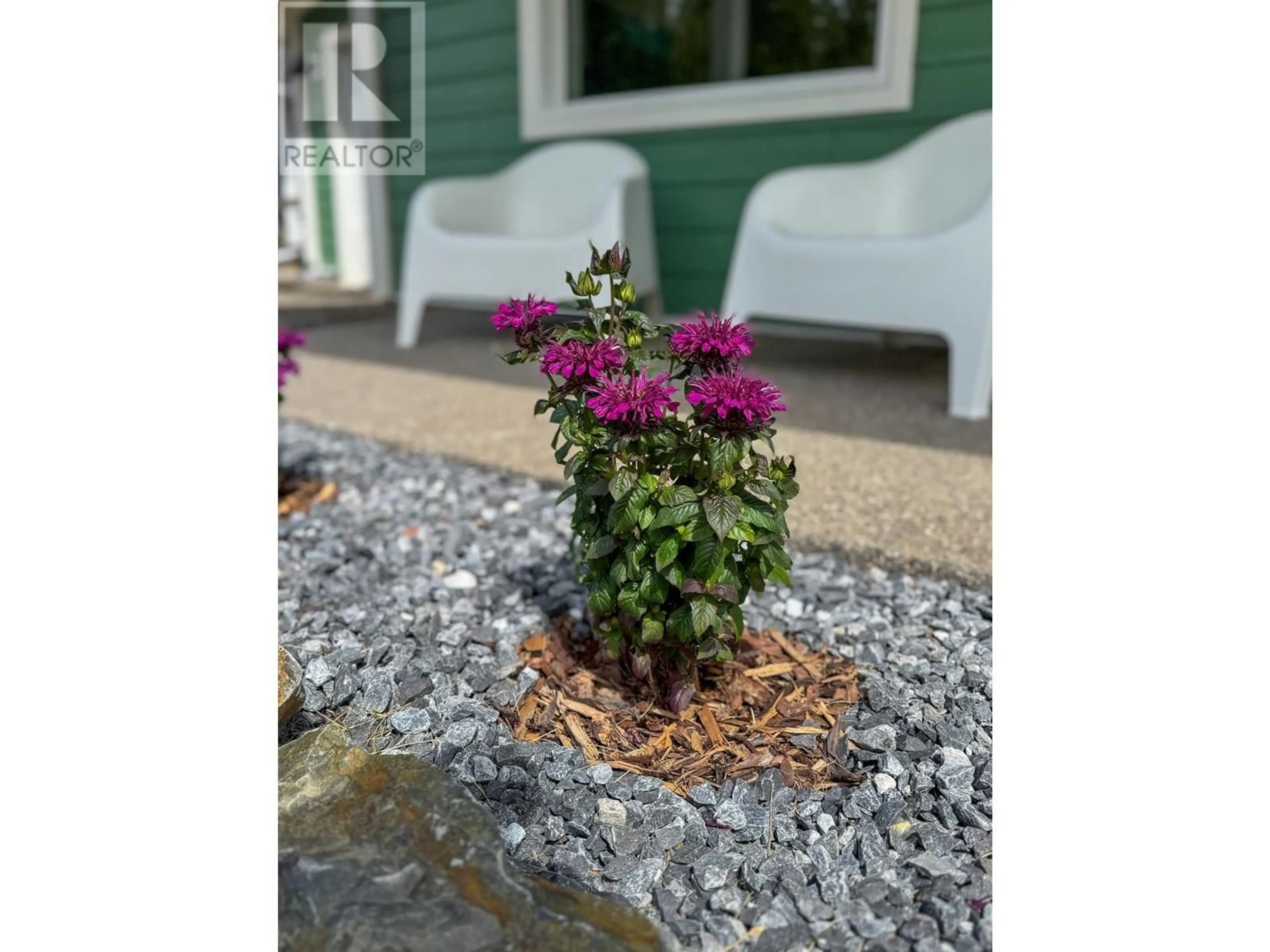 Patio, street for 1448 CANTERBURY CLOSE, Invermere British Columbia V0A1K4