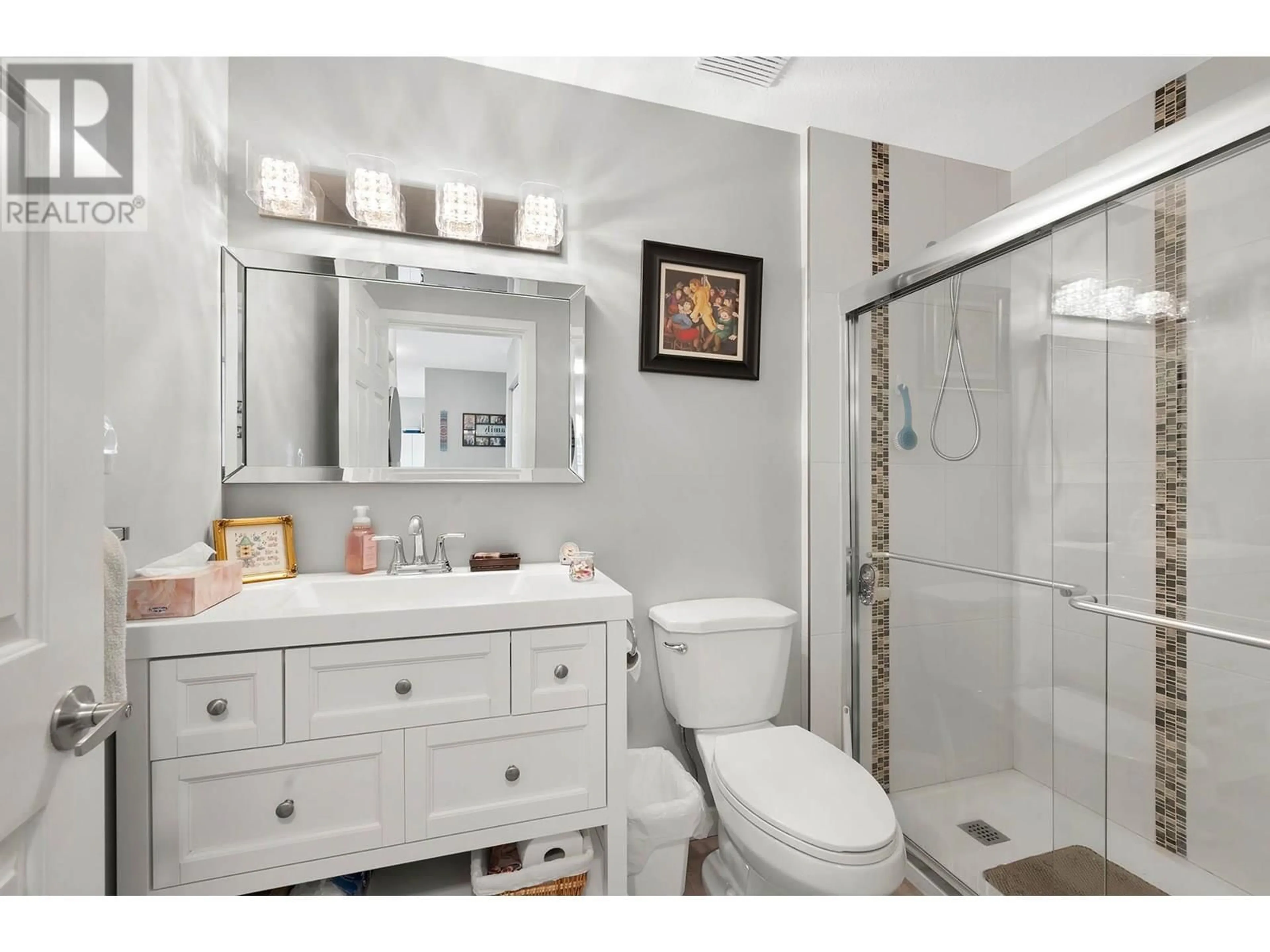 Standard bathroom, ceramic/tile floor for 20 - 1750 PACIFIC  WAY WAY, Kamloops British Columbia V2E2K8