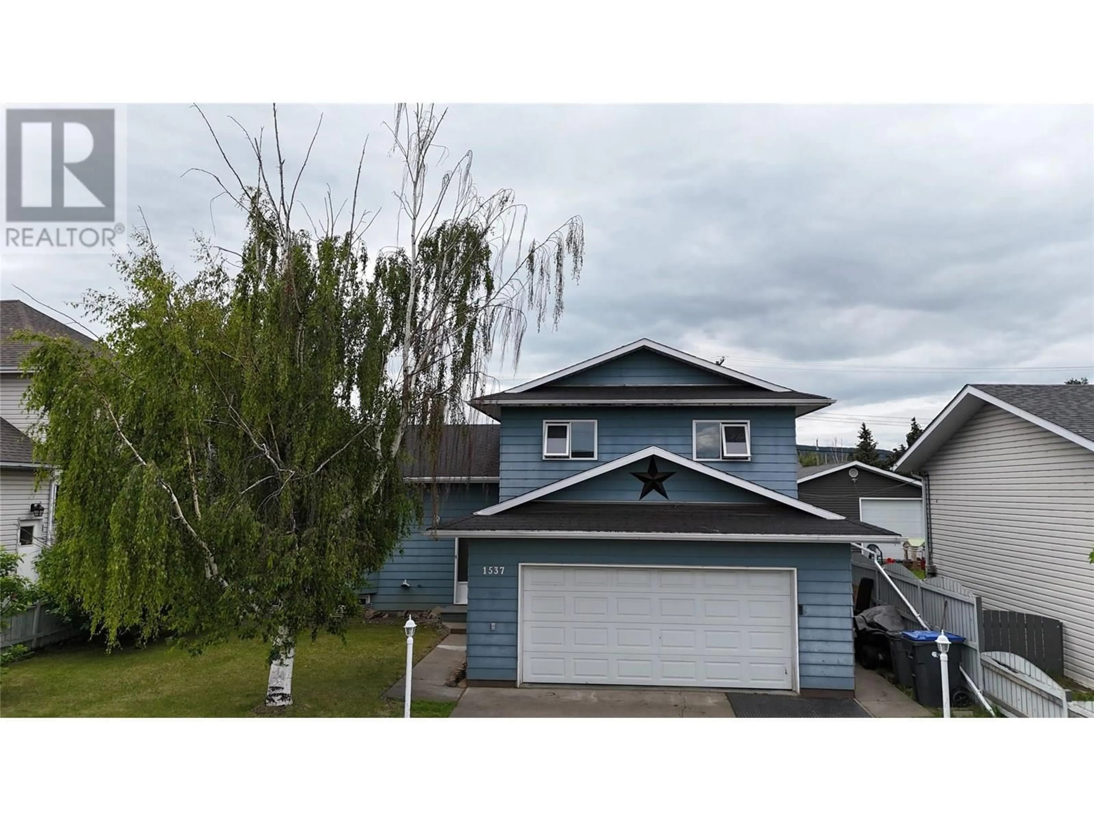 A pic from outside/outdoor area/front of a property/back of a property/a pic from drone, street for 1537 109 AVENUE, Dawson Creek British Columbia V1G2V3