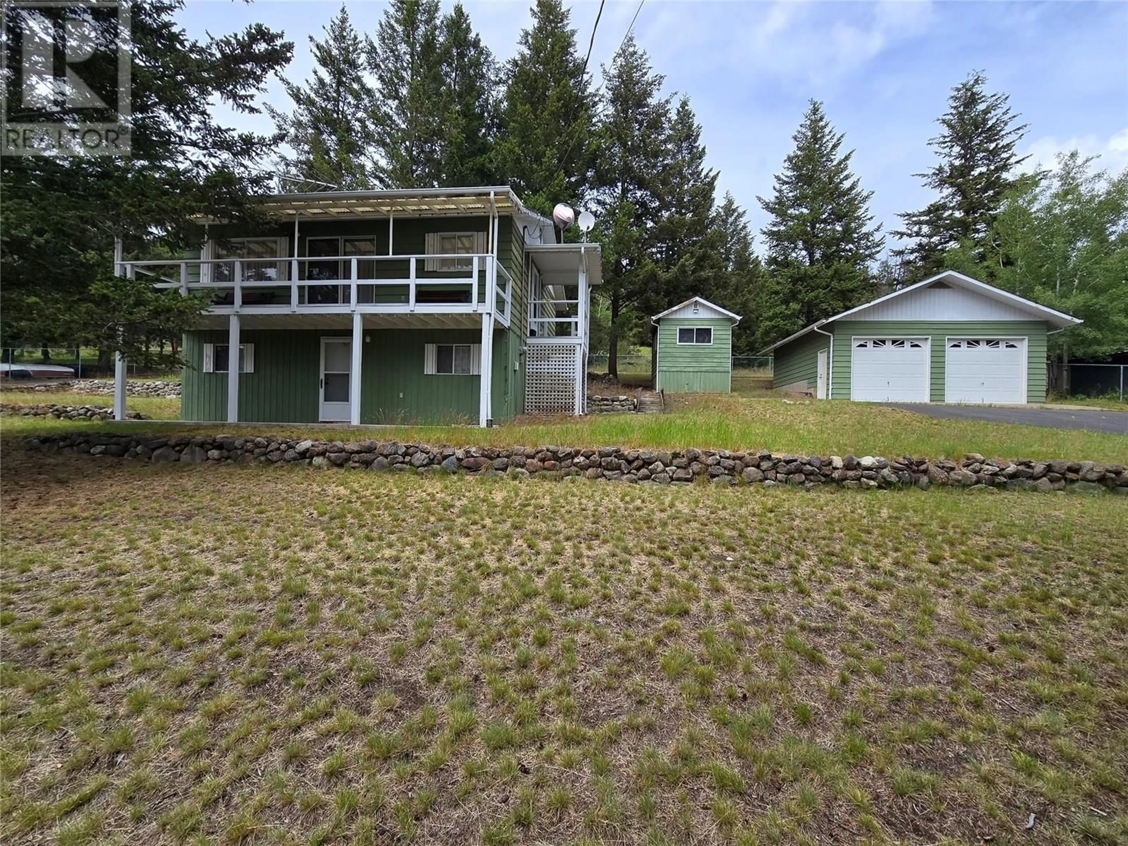 A pic from outside/outdoor area/front of a property/back of a property/a pic from drone, water/lake/river/ocean view for 2997 STEVENS ROAD, Loon Lake British Columbia V0K1H1