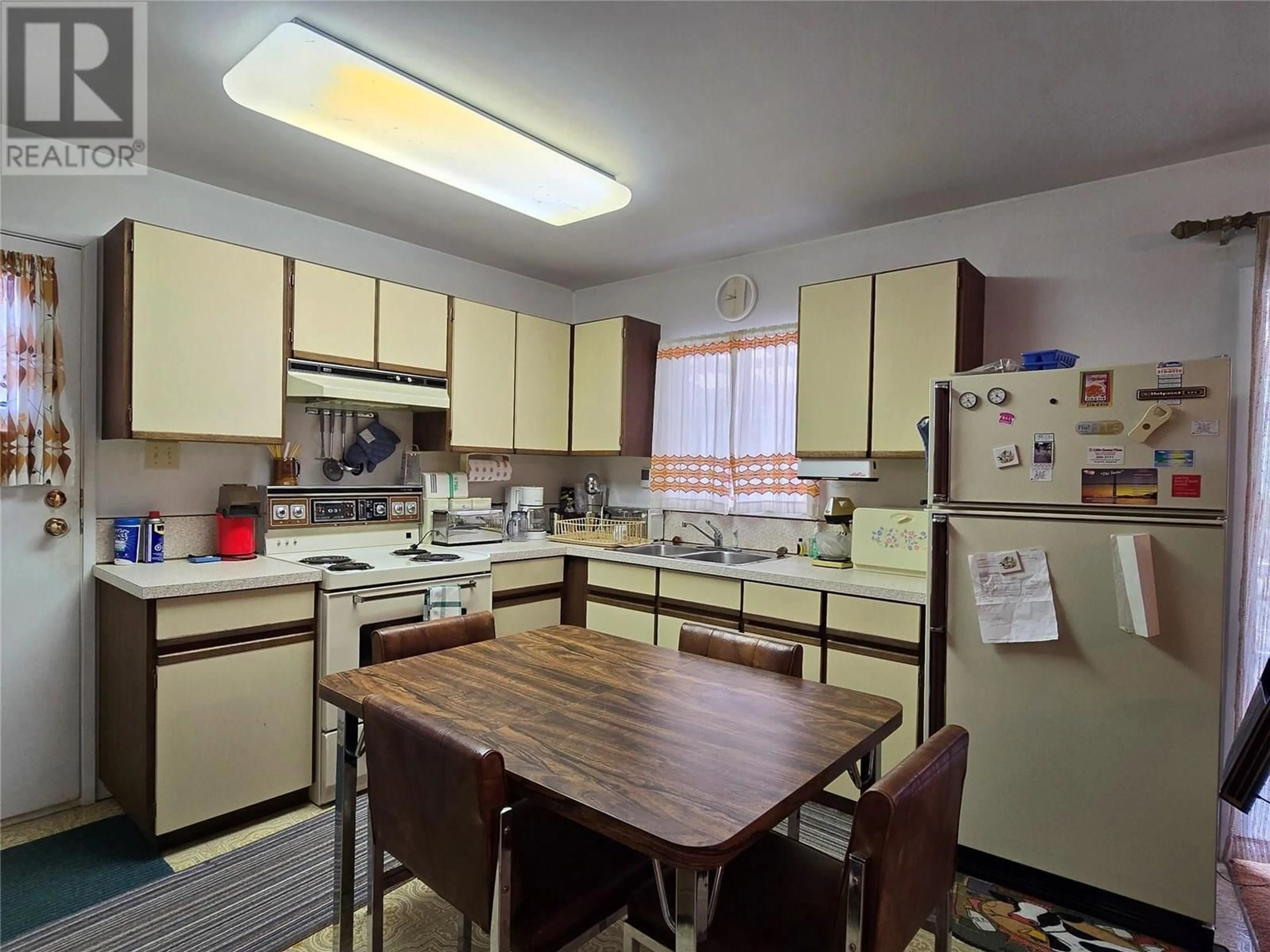 Standard kitchen, unknown for 2997 STEVENS ROAD, Loon Lake British Columbia V0K1H1